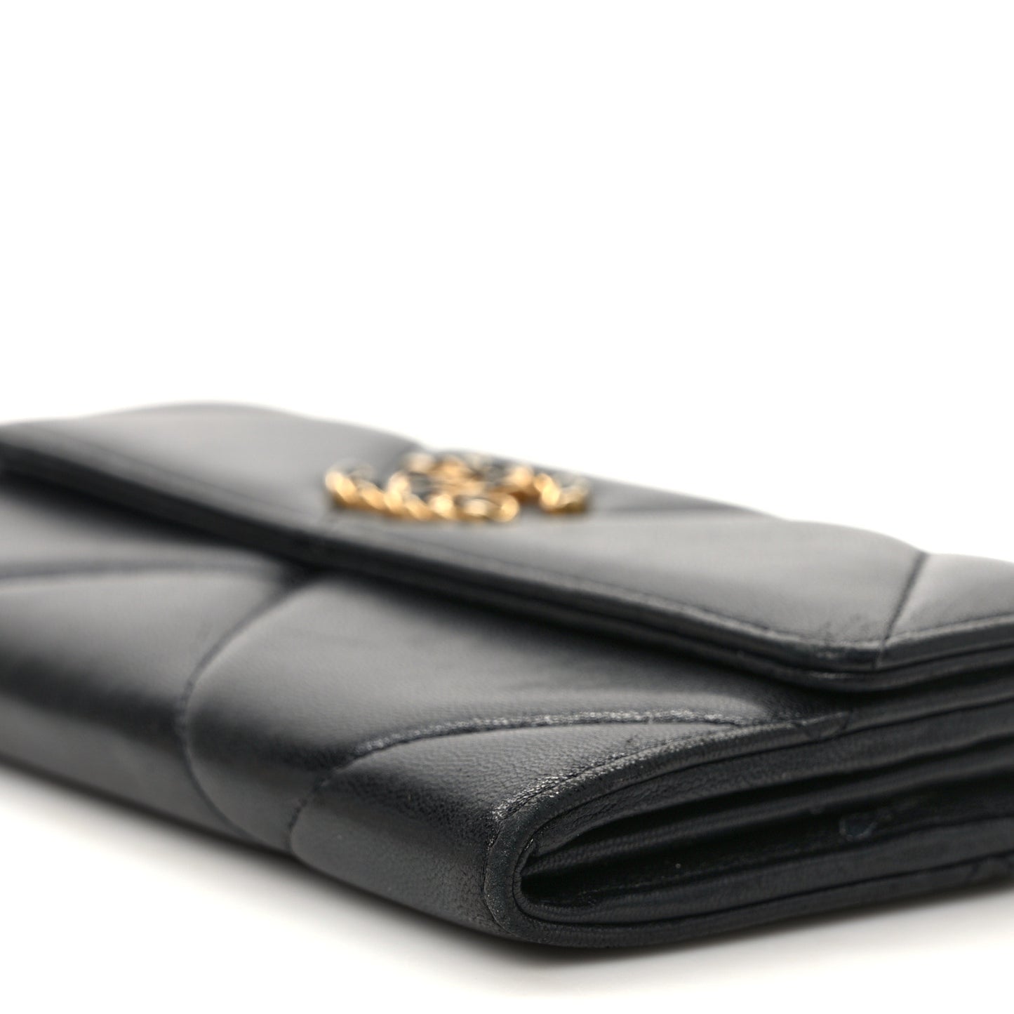 Lambskin Quilted Chanel 19 Flap Wallet Black