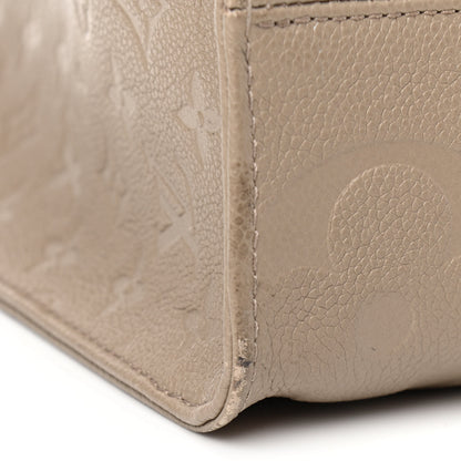 Louis Vuitton Empreinte Monogram Giant Onthego MM Tourterelle 16 of 17