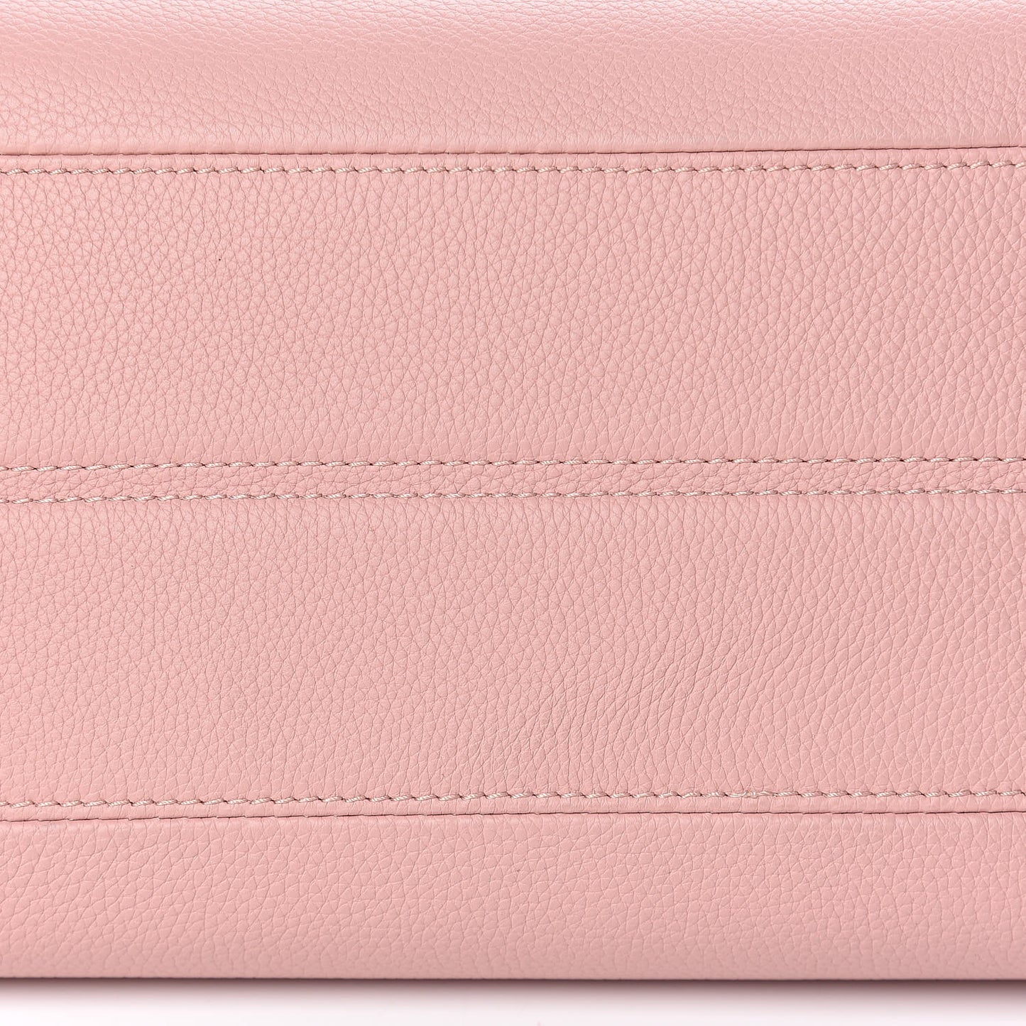 Grained Calfskin Monogram Double V Rose Poudre