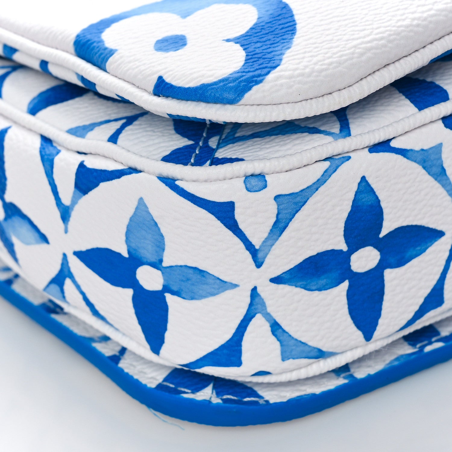 Louis Vuitton Monogram Giant By The Pool Pochette Metis MM Blue 7 of 8