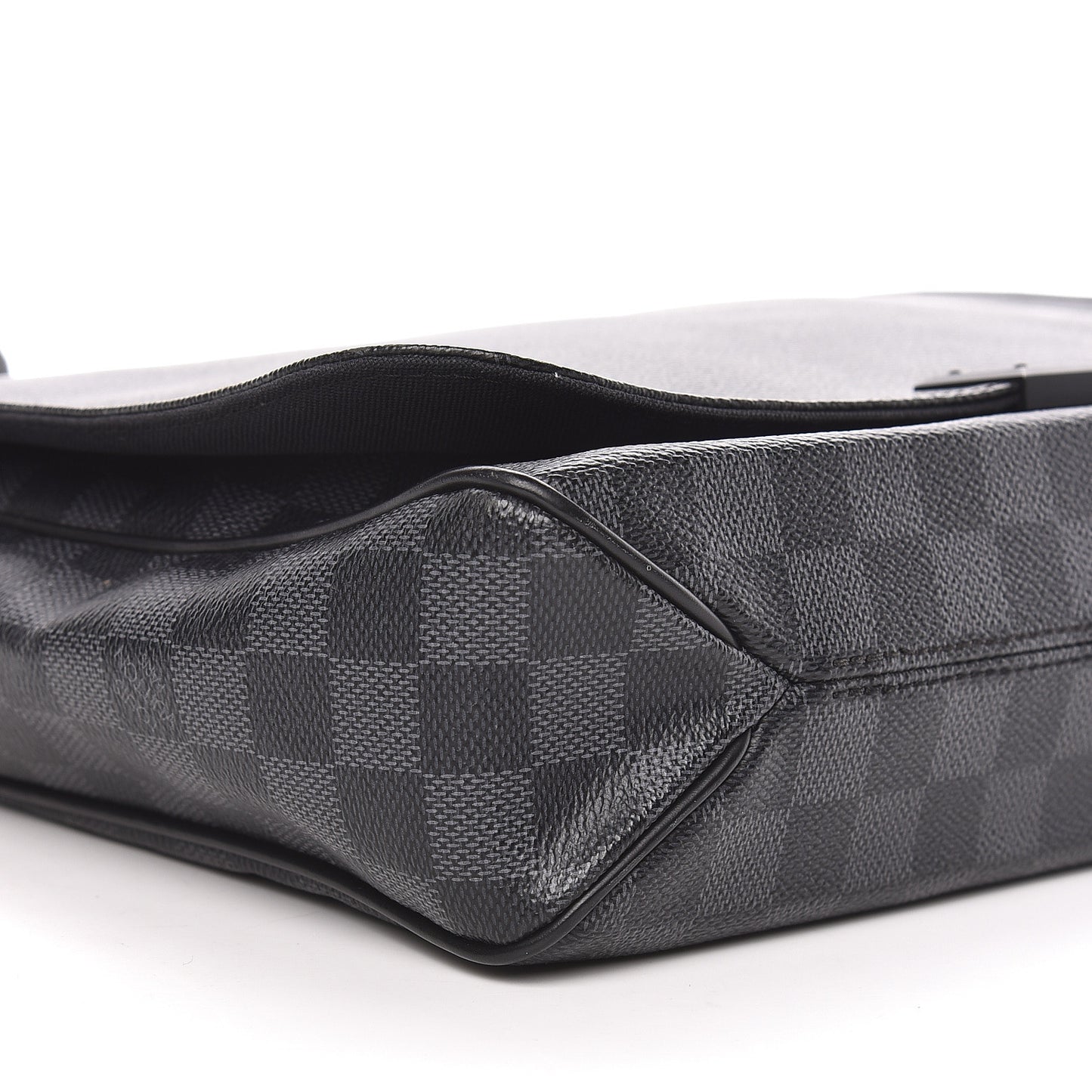 Damier Graphite District MM