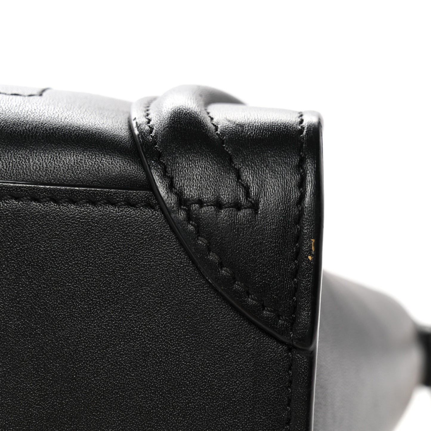 Smooth Calfskin Nano Luggage Black