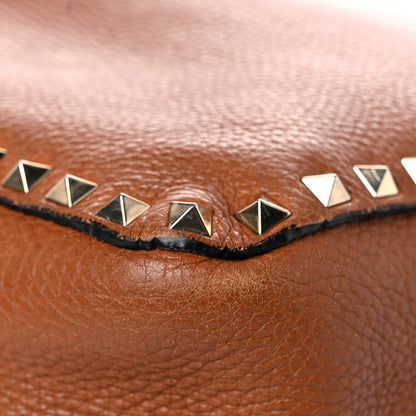 Valentino Garavani Pebbled Calfskin Large Rockstud Flip-Lock Messenger Bag Light Cuir 9 of 28