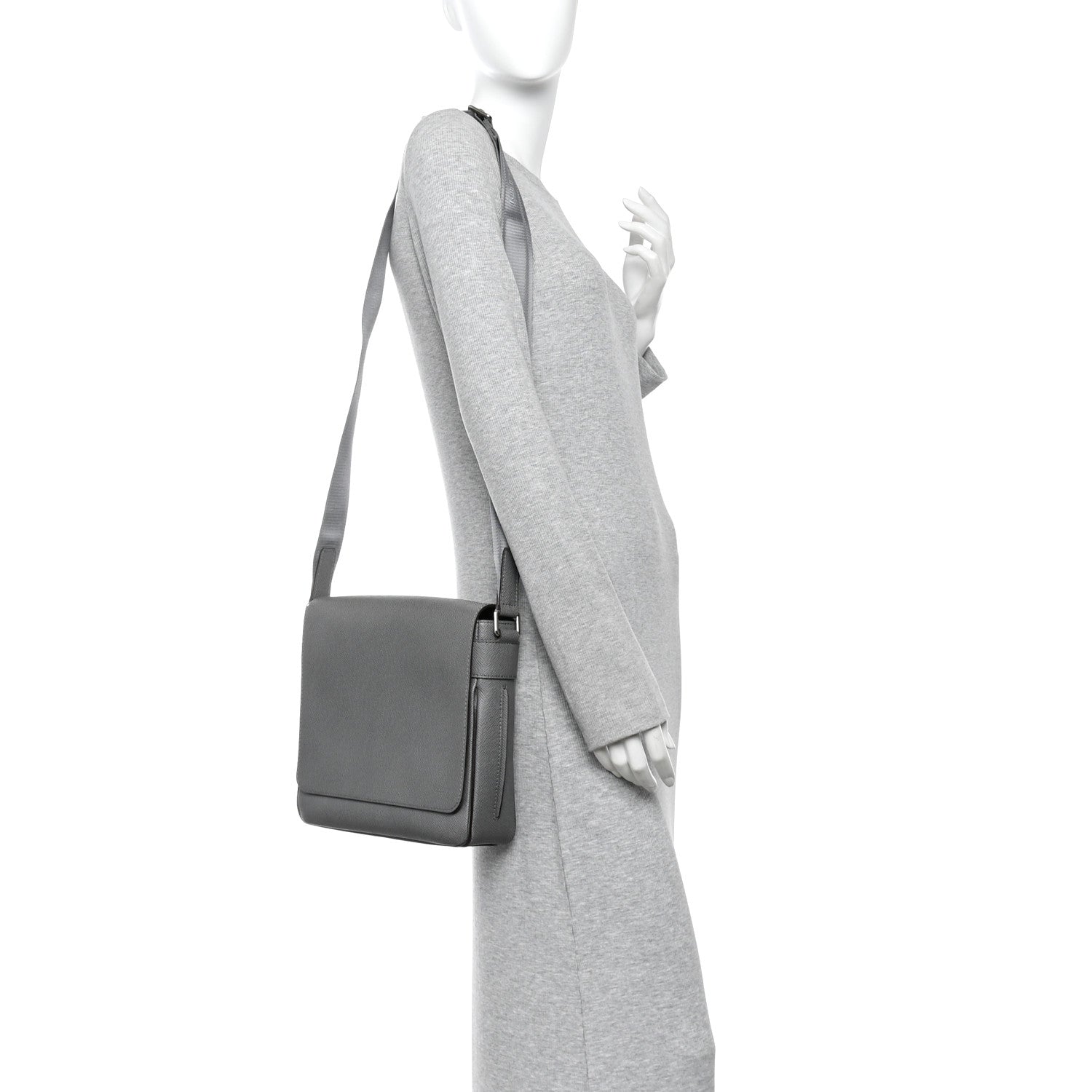 Louis Vuitton Taiga Roman PM Messenger Glacier 2 of 10