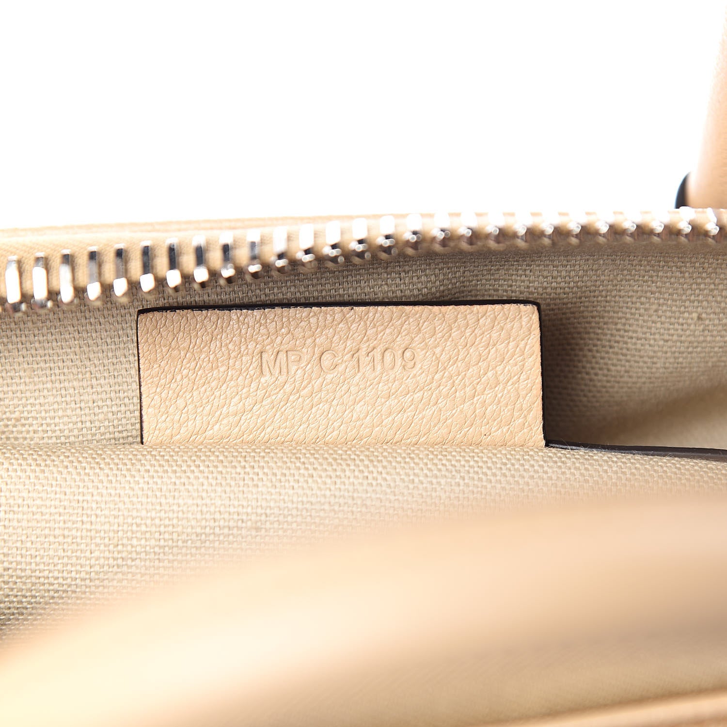 Givenchy Sugar Goatskin Small Antigona Light Beige 7 of 10