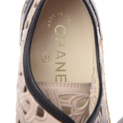 Chanel Grained Goatskin Hollow Out Flower Sneakers 37 Beige Black 7 of 8