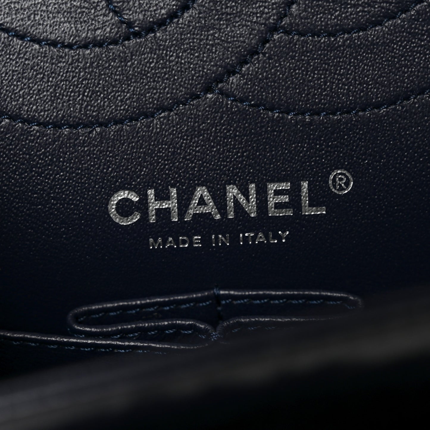 Glazed Calfskin Quilted 2.55 Reissue 225 Flap Dark Navy Blue
