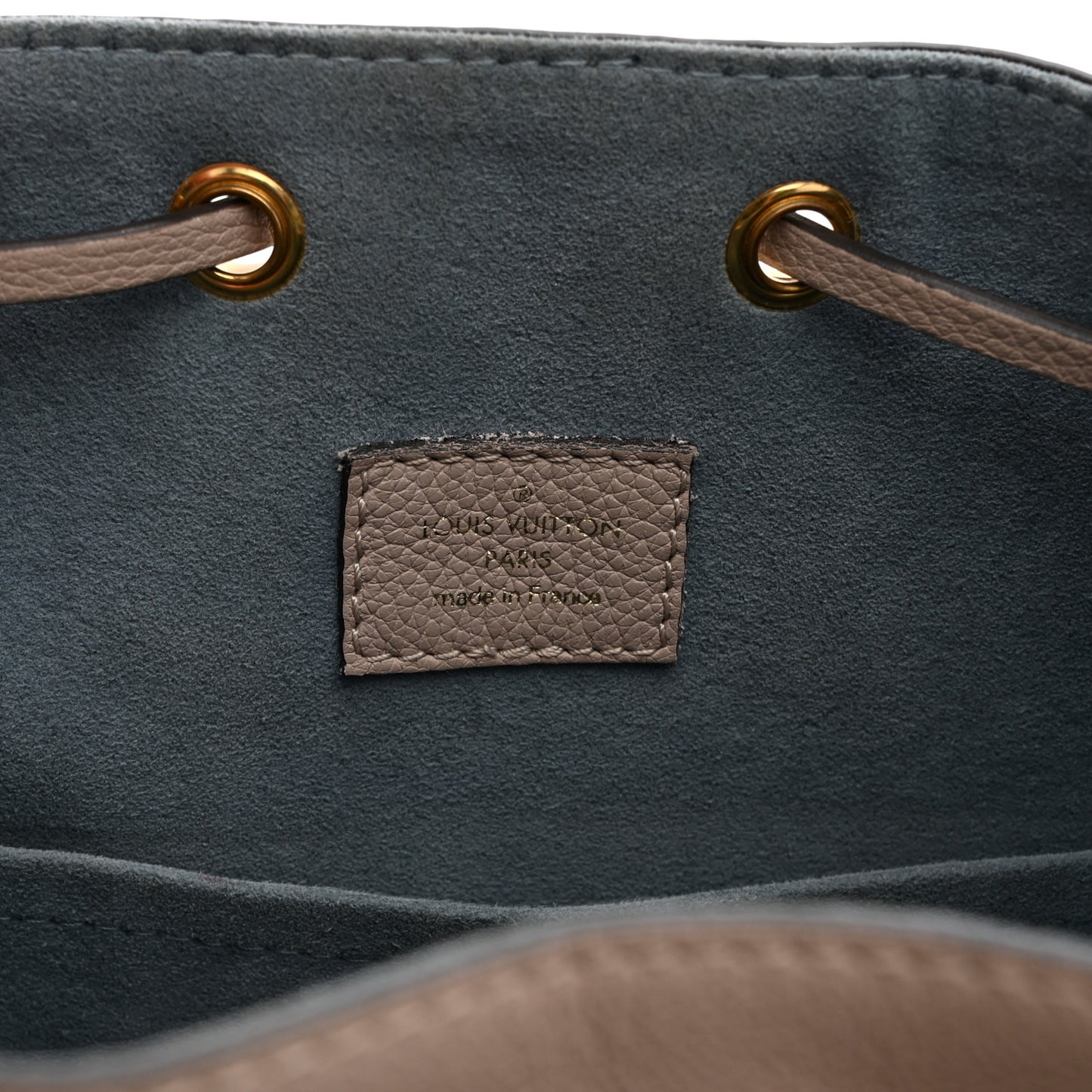 Calfskin Lockme Bucket MM Greige