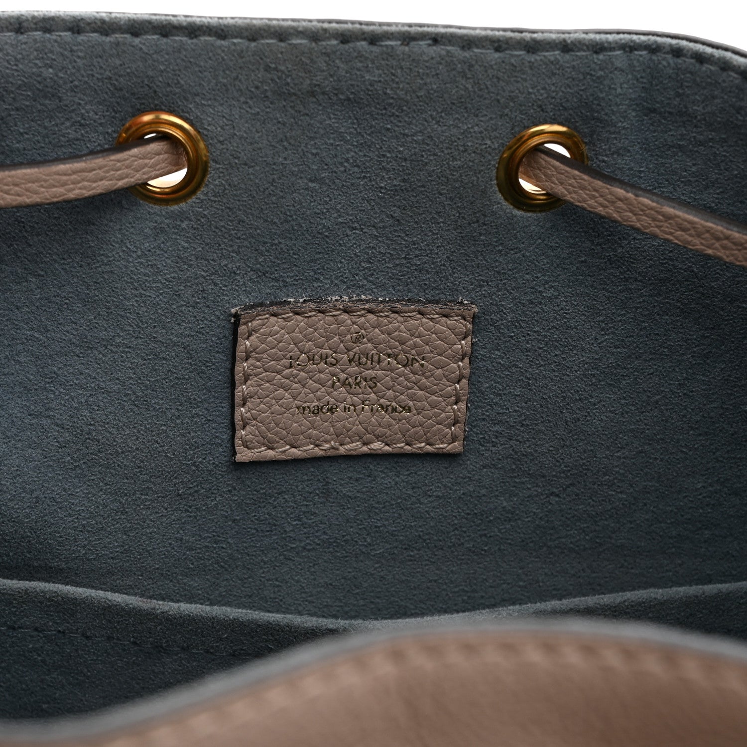 Louis Vuitton Calfskin Lockme Bucket MM Greige 6 of 9