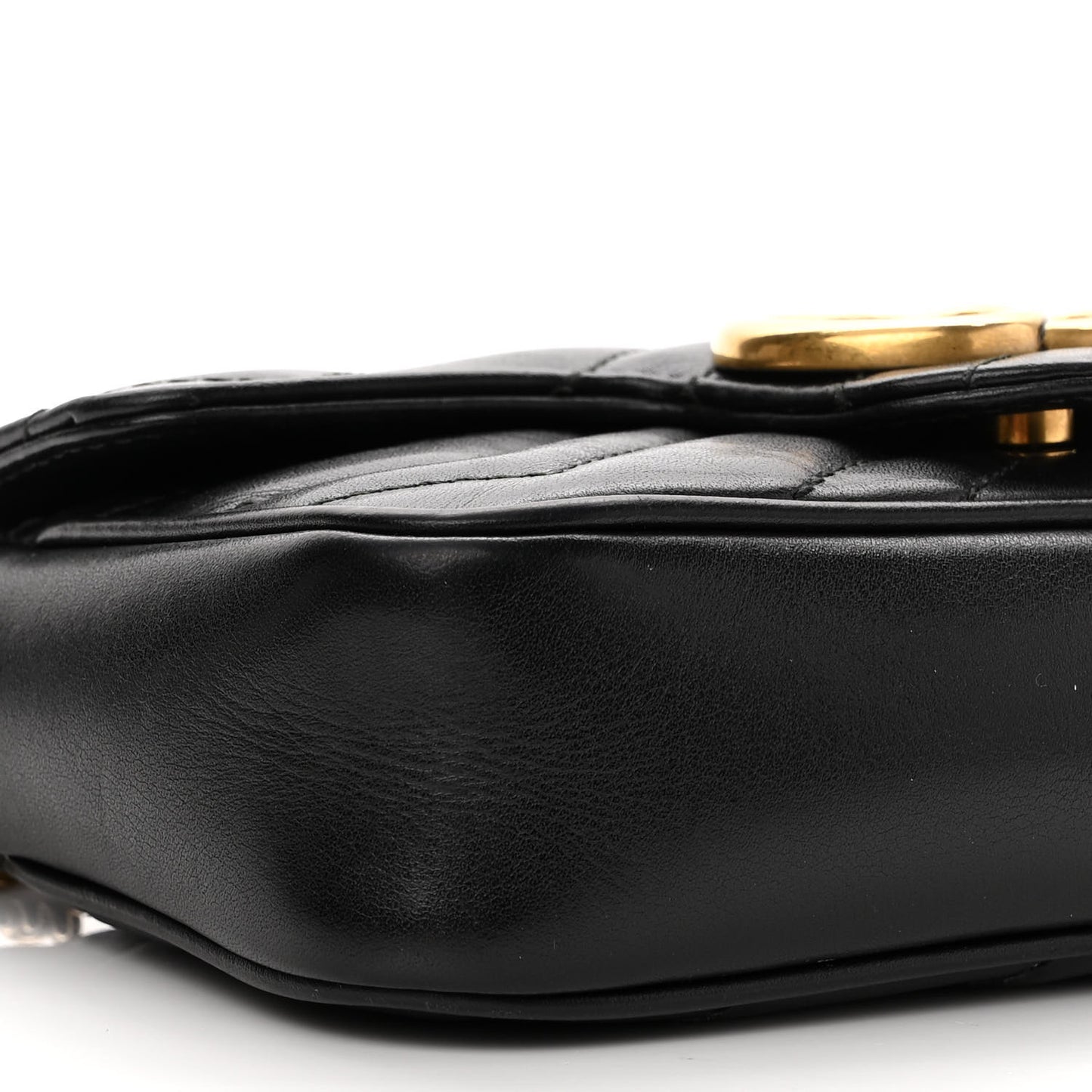 Calfskin Matelasse Super Mini GG Marmont Shoulder Bag Black