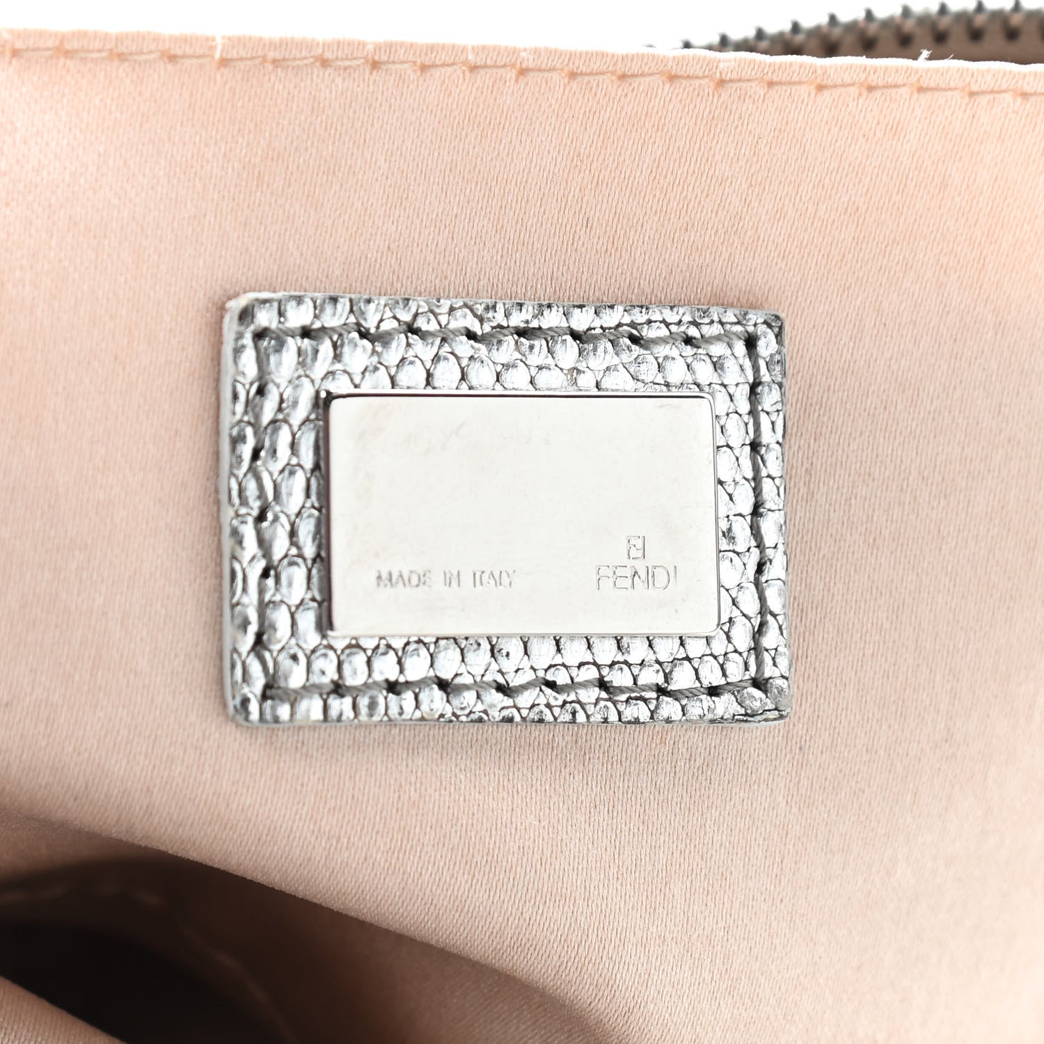Fendi Beaded Small Oyster Silver 8 of 10
