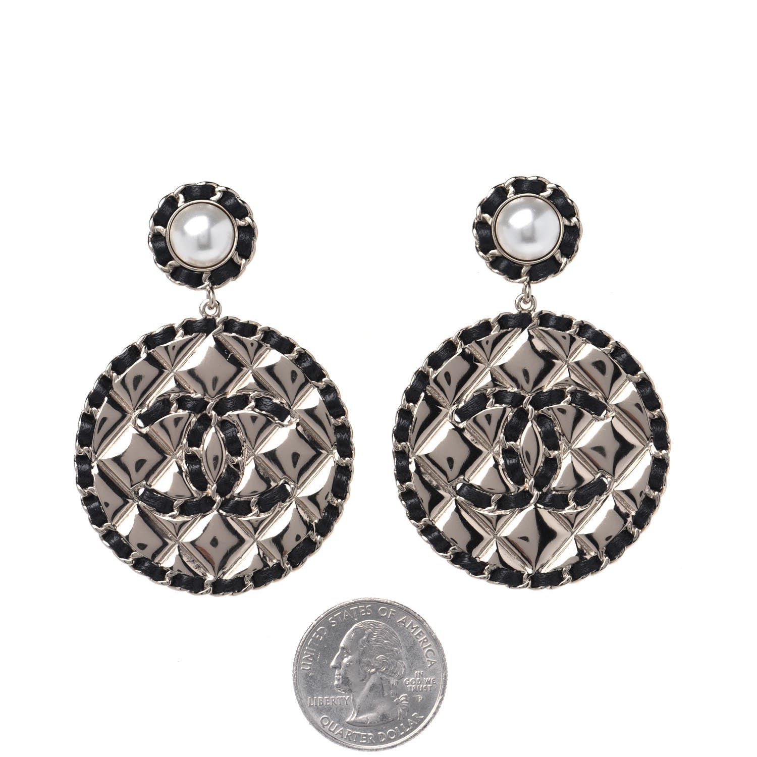 Chanel Lambskin Pearl Metal Quilted CC Earrings Gold 2 of 4