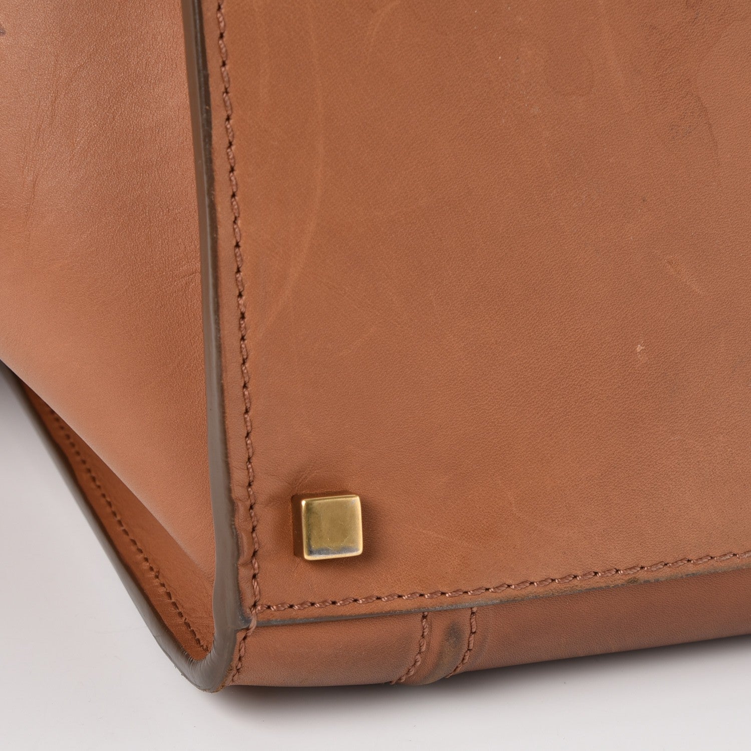 Celine Natural Calfskin Medium Phantom Luggage Tan 21 of 26