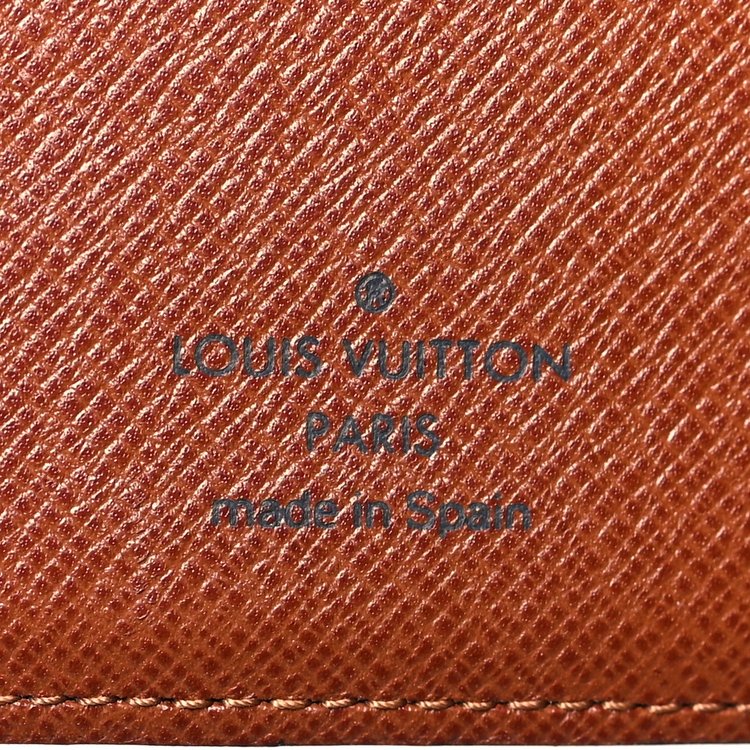 Louis Vuitton Monogram Small Ring Agenda Cover 6 of 7