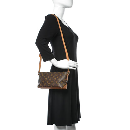 Louis Vuitton Monogram Trotteur 2 of 13