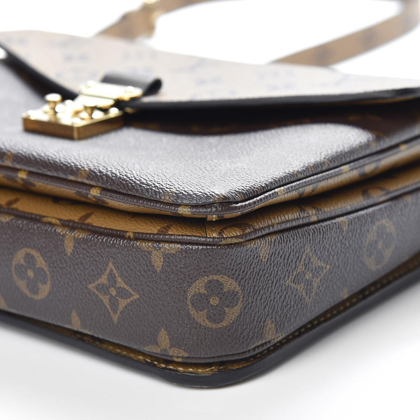 Reverse Monogram Pochette Metis
