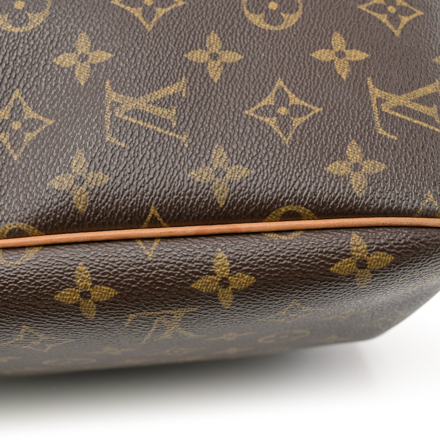 Louis Vuitton Monogram Evasion Sports Bag 12 of 16