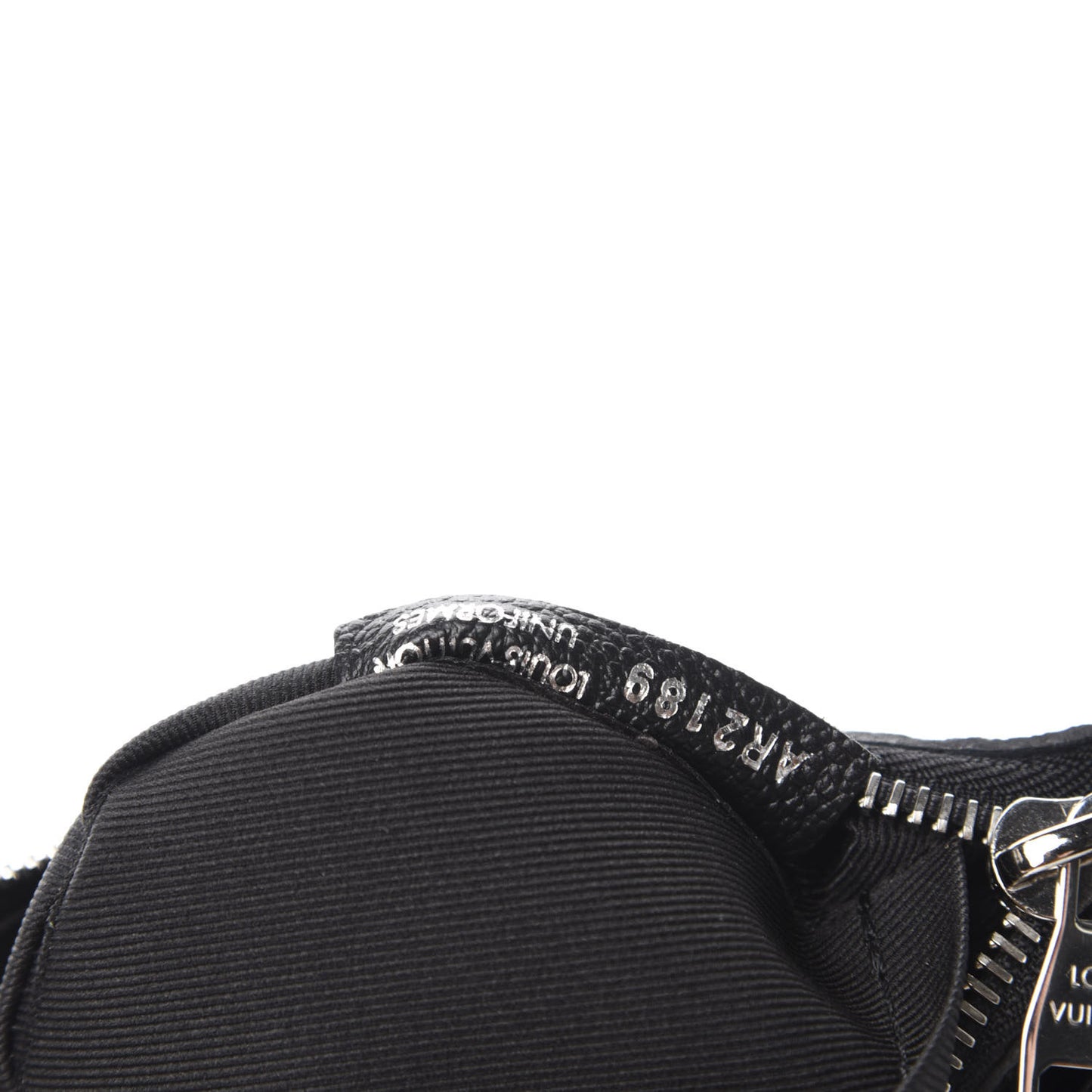 Empreinte Pallas Crossbody Black