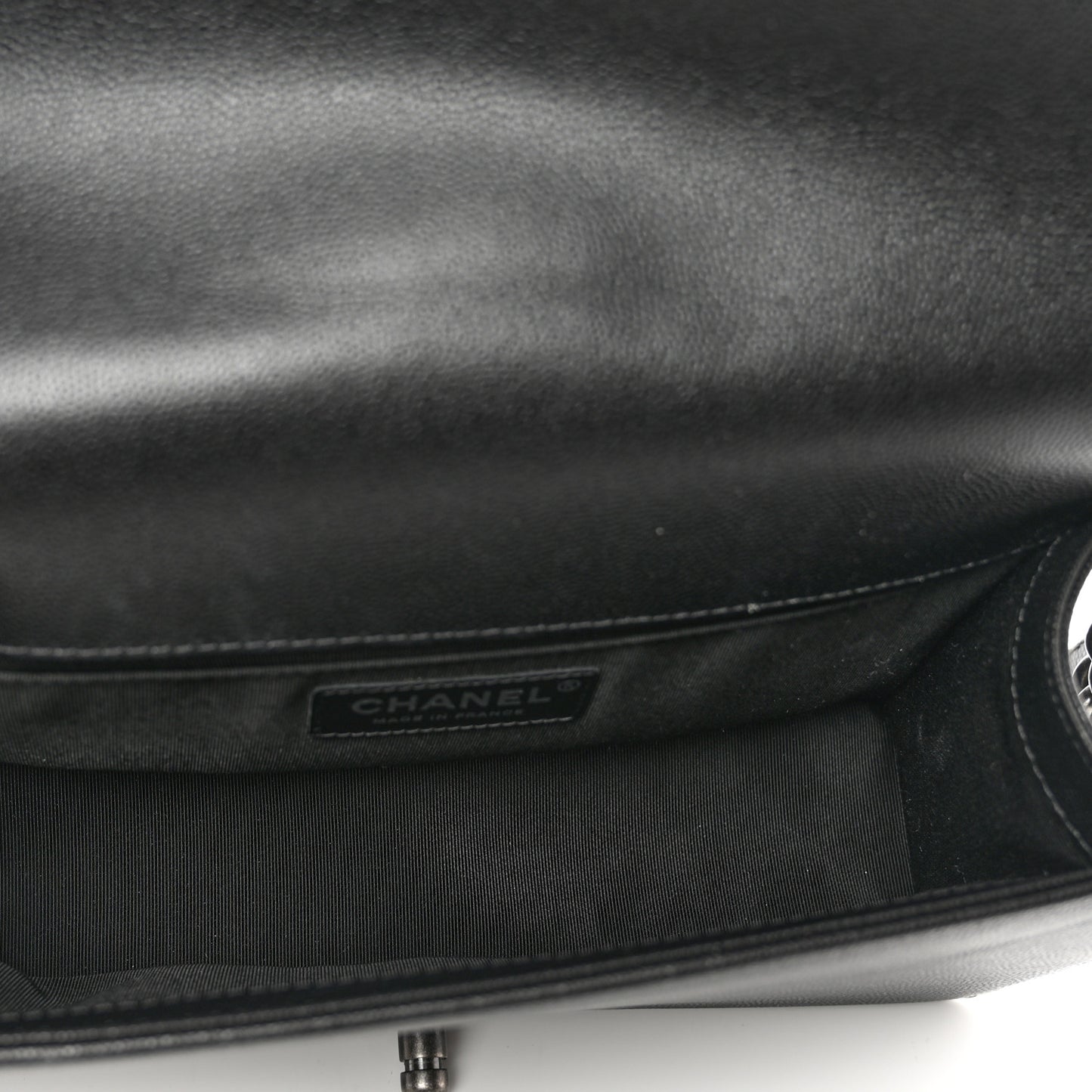 Caviar Quilted Medium Boy Flap Black