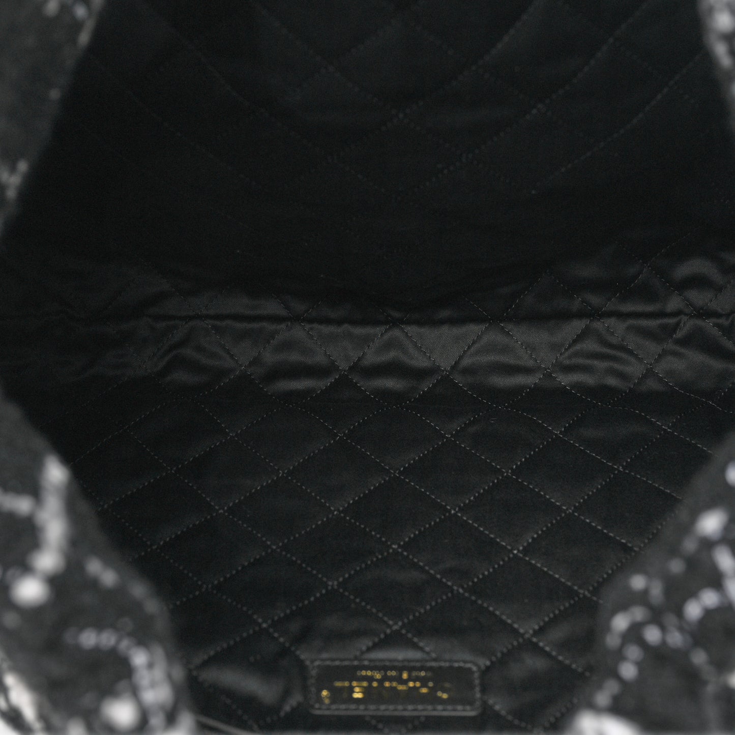 Wool Tweed Quilted Chanel 22 Black Multicolor