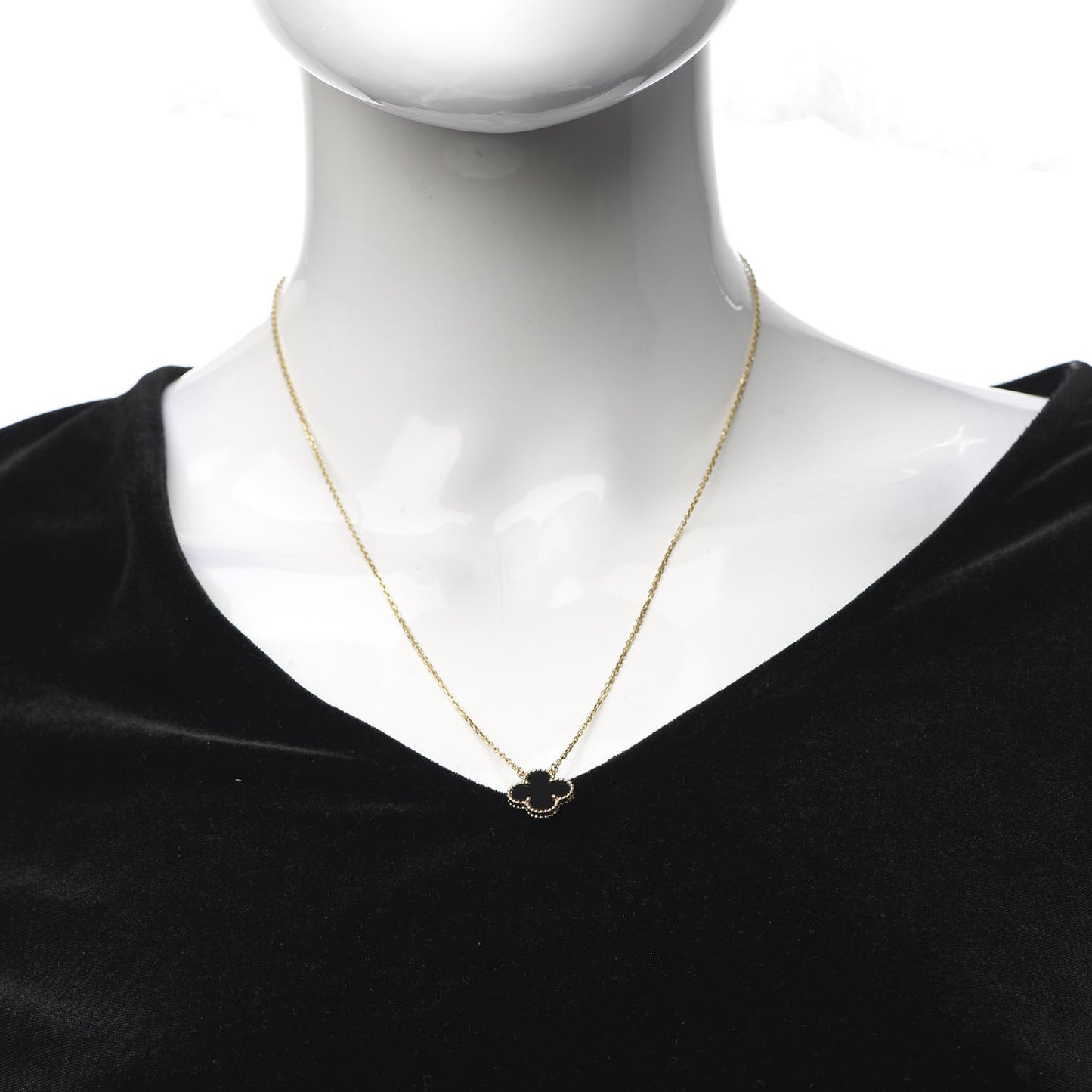 18K Yellow Gold Black Onyx Vintage Alhambra Pendant Necklace