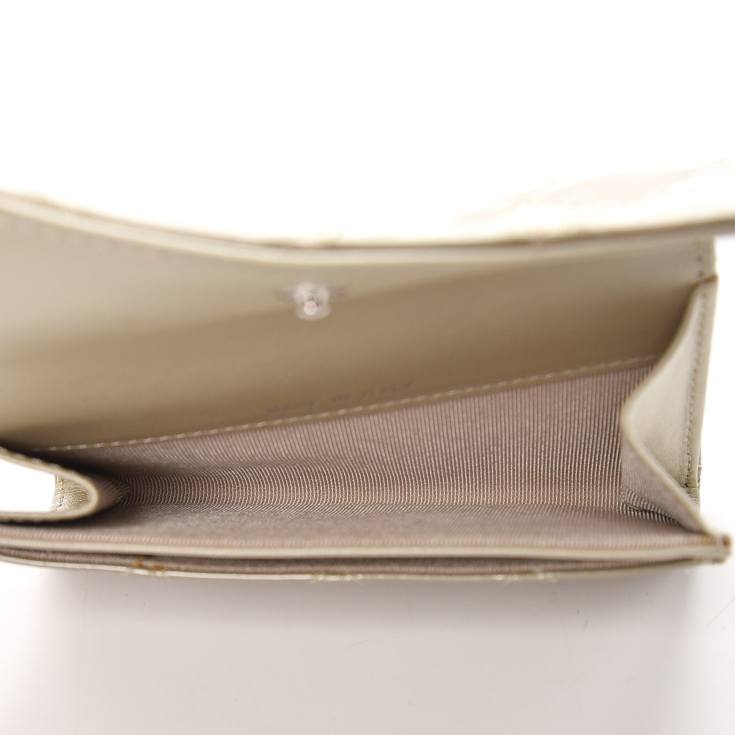 Patent Quilted Card Holder Light Gold