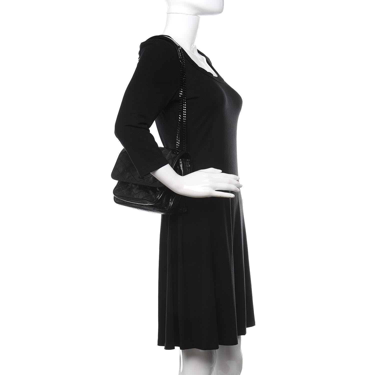 Saint Laurent Crinkled Calfskin Matelasse Monogram Baby Niki Chain Satchel Black 2 of 9