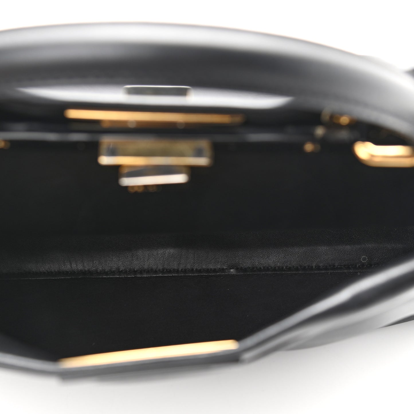Vitello Seta Shiny Nappa Medium Peekaboo Iconic Satchel Black