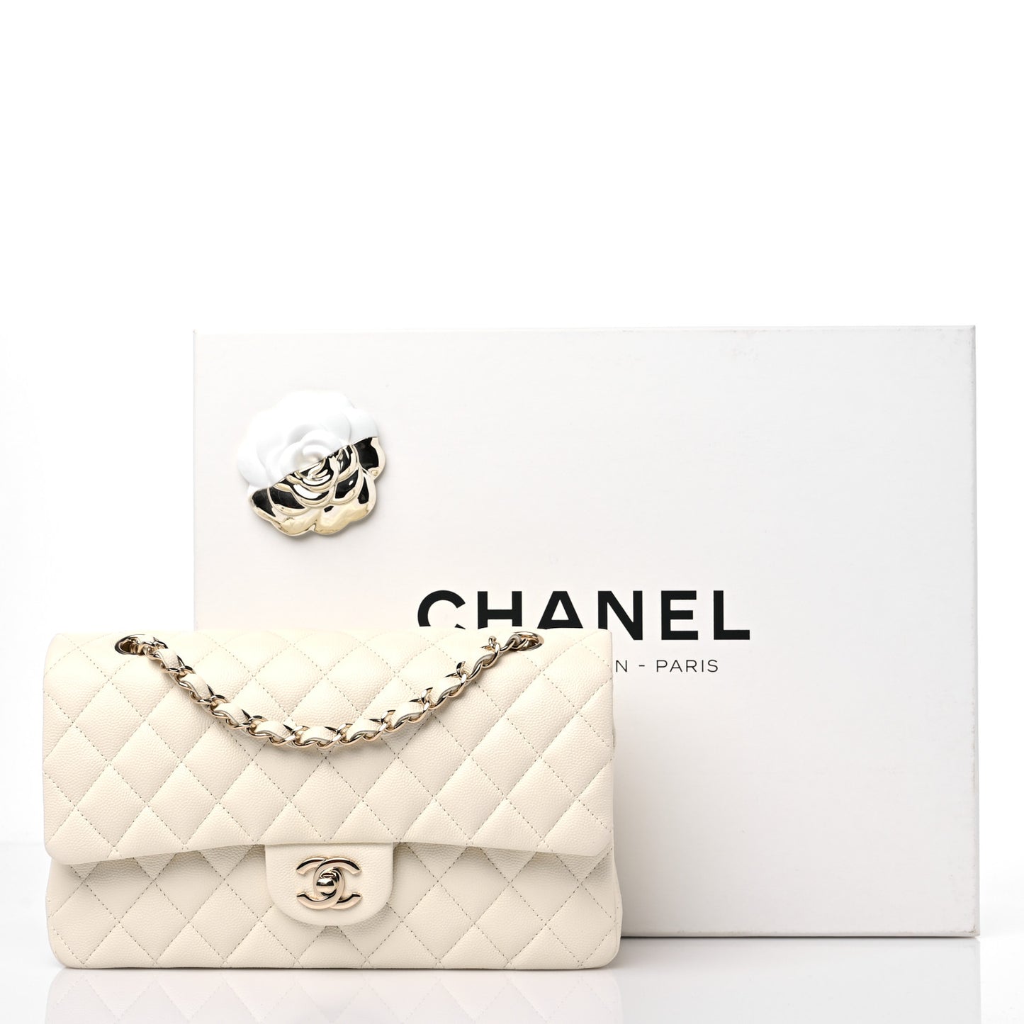 Caviar Quilted Medium Double Flap White