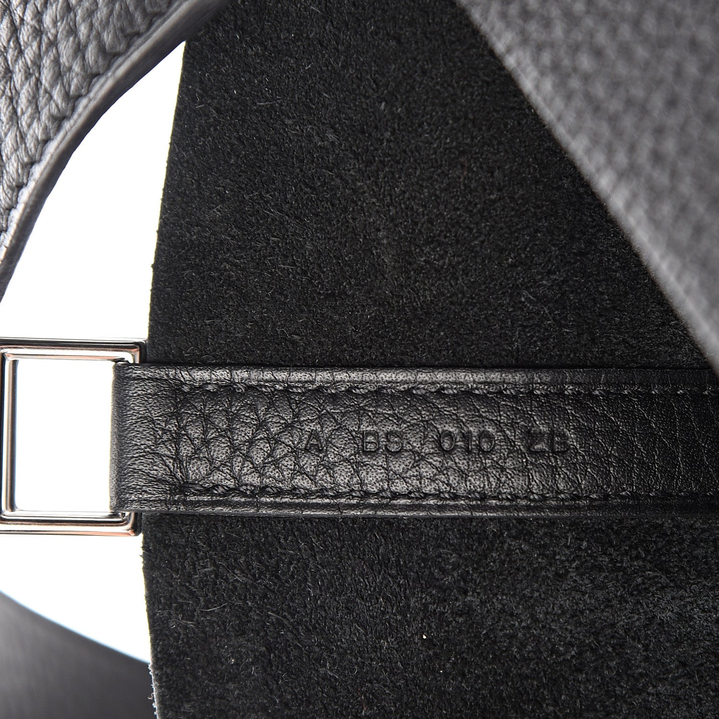 Taurillon Clemence Picotin Lock 22 MM Black