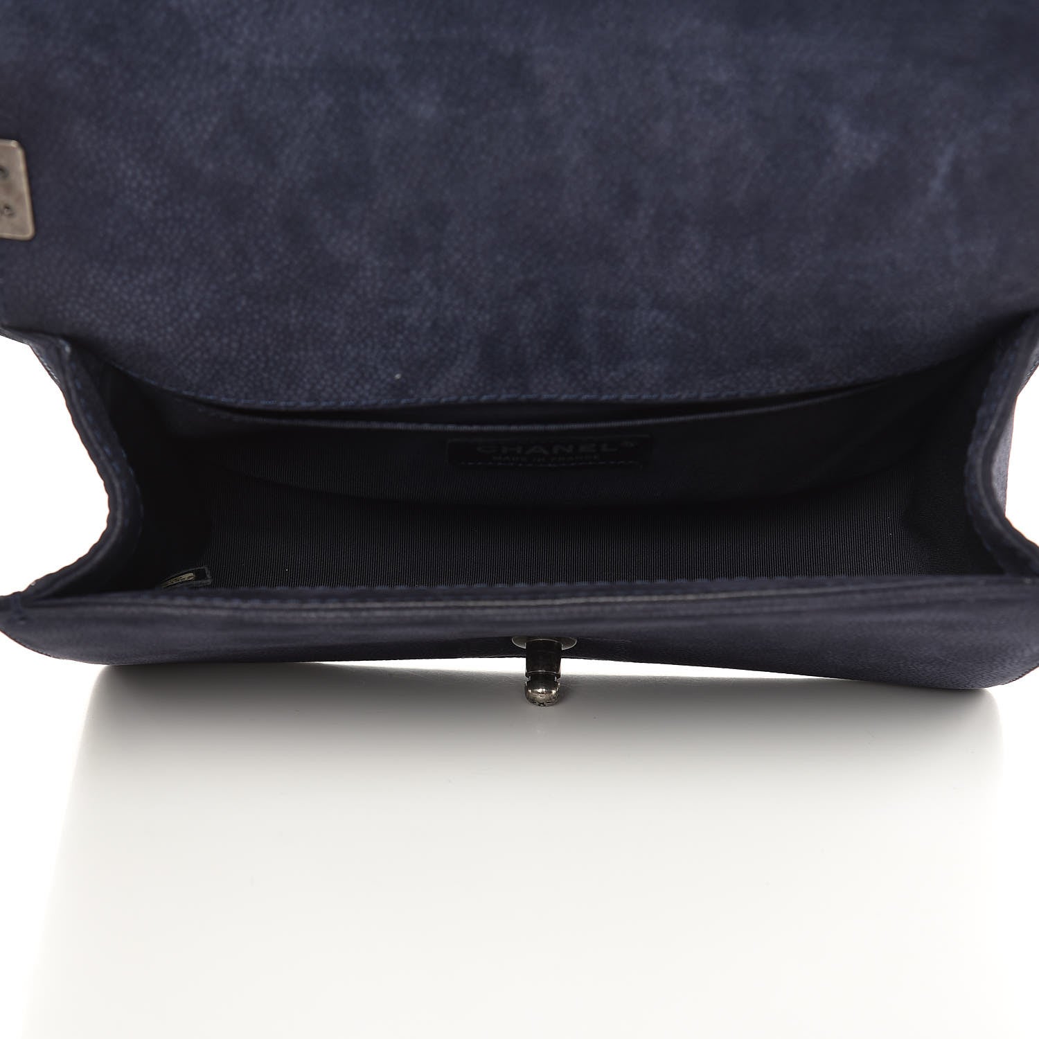 Chanel Iridescent Caviar Quilted Medium Boy Flap Navy 5 of 17