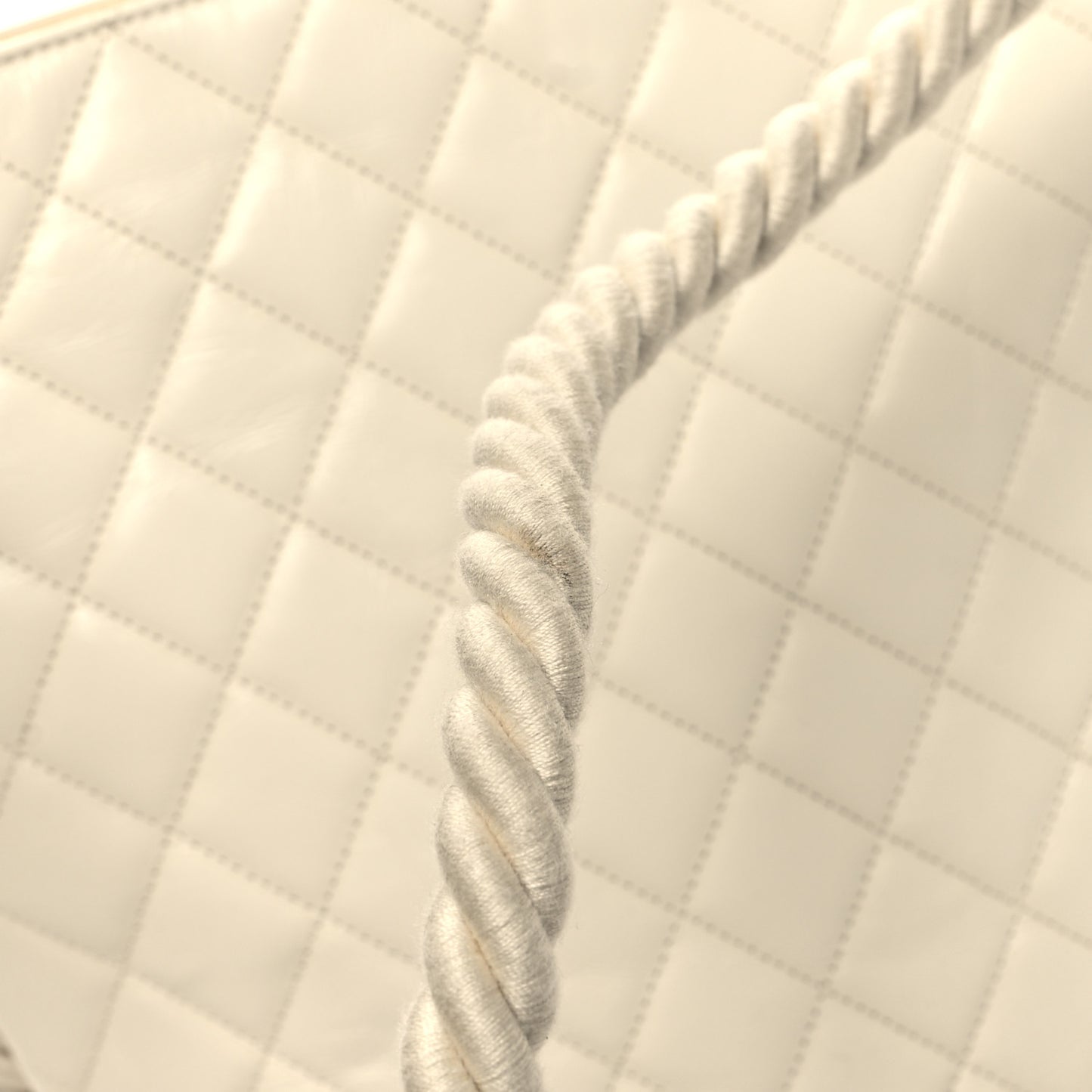 Crumpled Calfskin En Vogue Rope Hobo Bag White