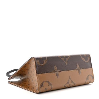 Louis Vuitton Reverse Monogram Giant Onthego MM 4 of 10