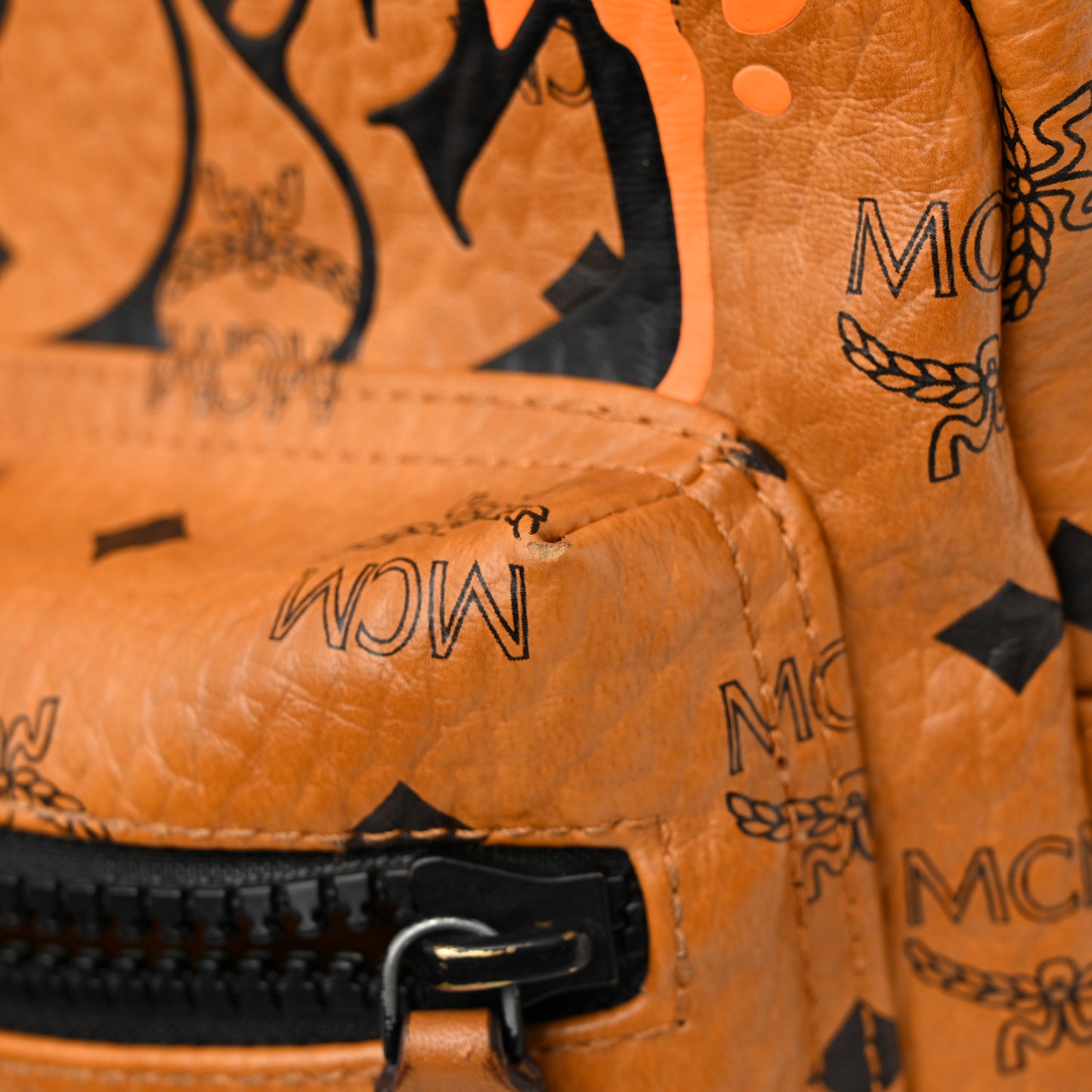 X SAMBYPEN Visetos Small Stark Backpack Cognac