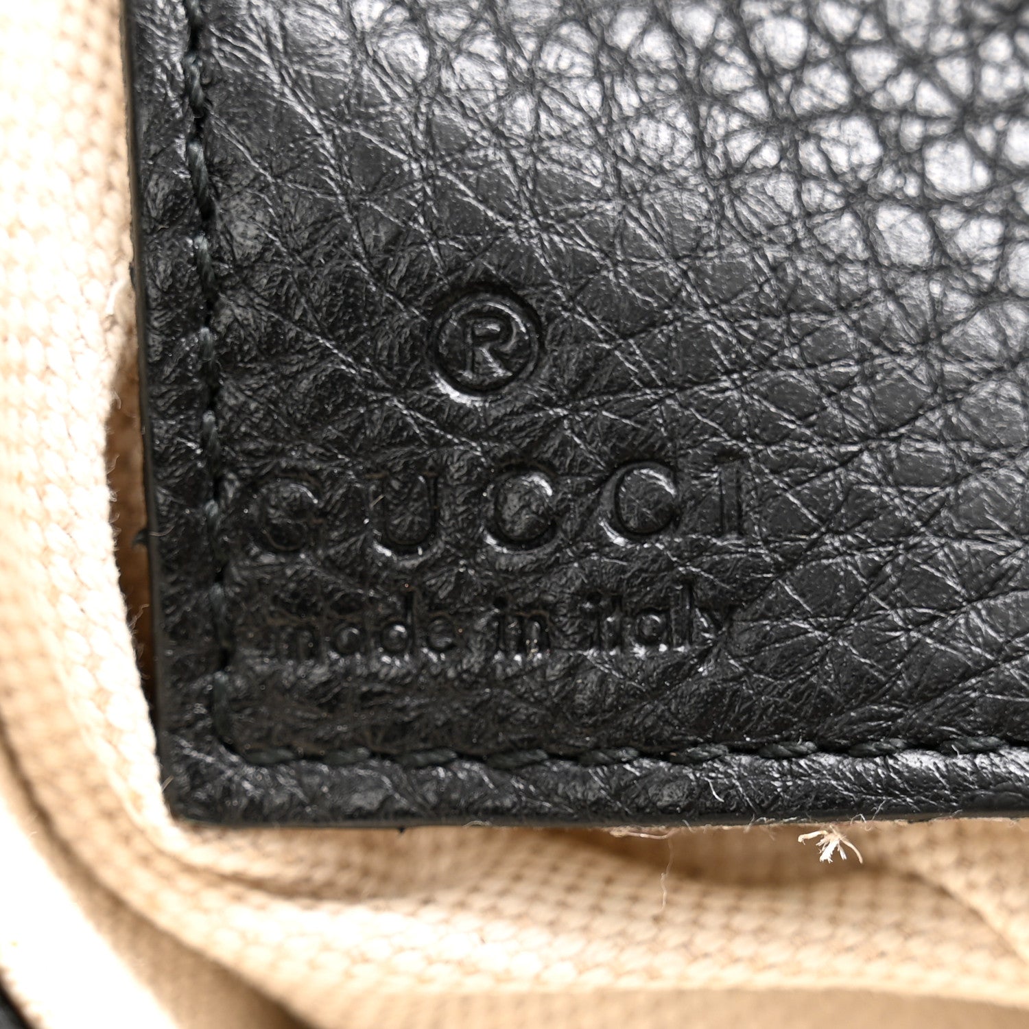 Gucci Pebbled Calfskin Soho Wristlet Black 6 of 8