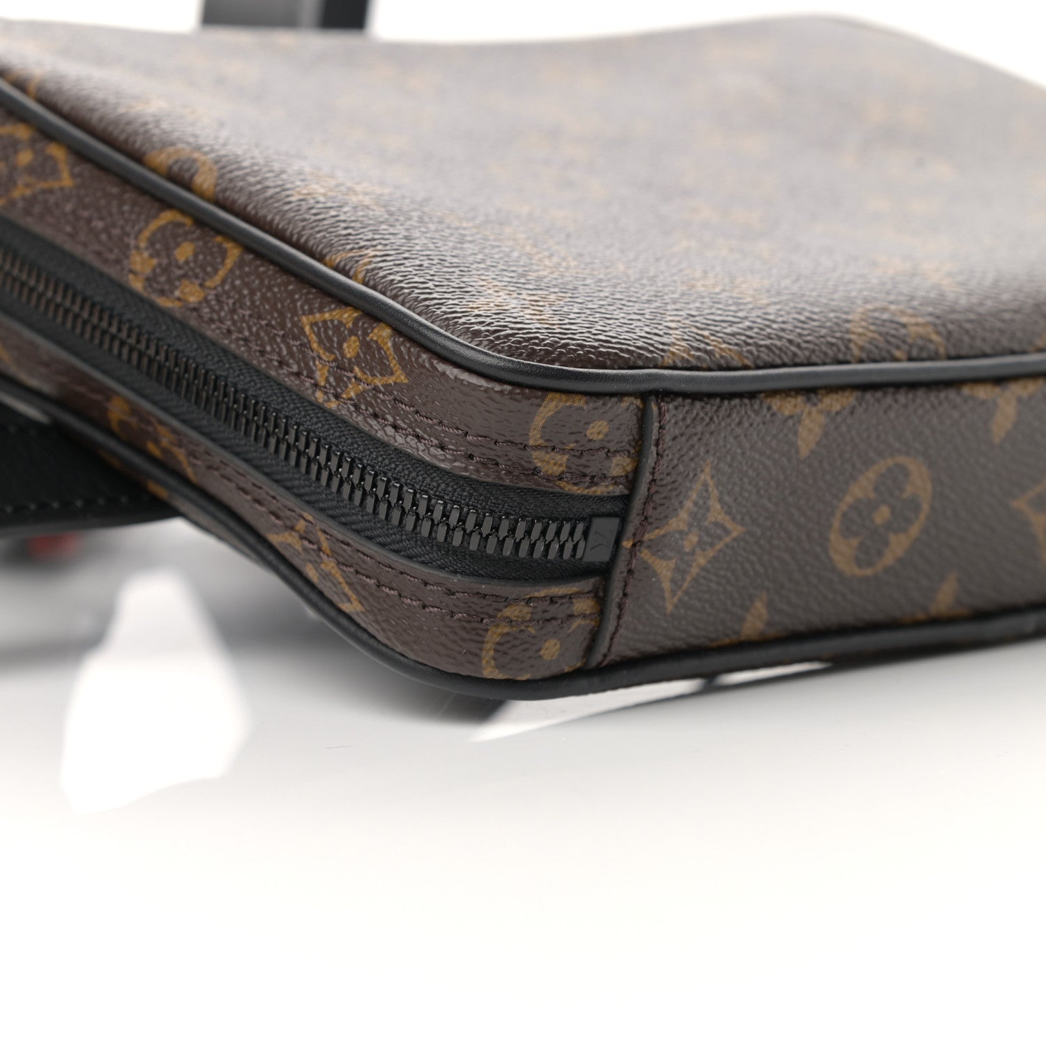 Louis Vuitton Monogram Utility Front Bag 9 of 11