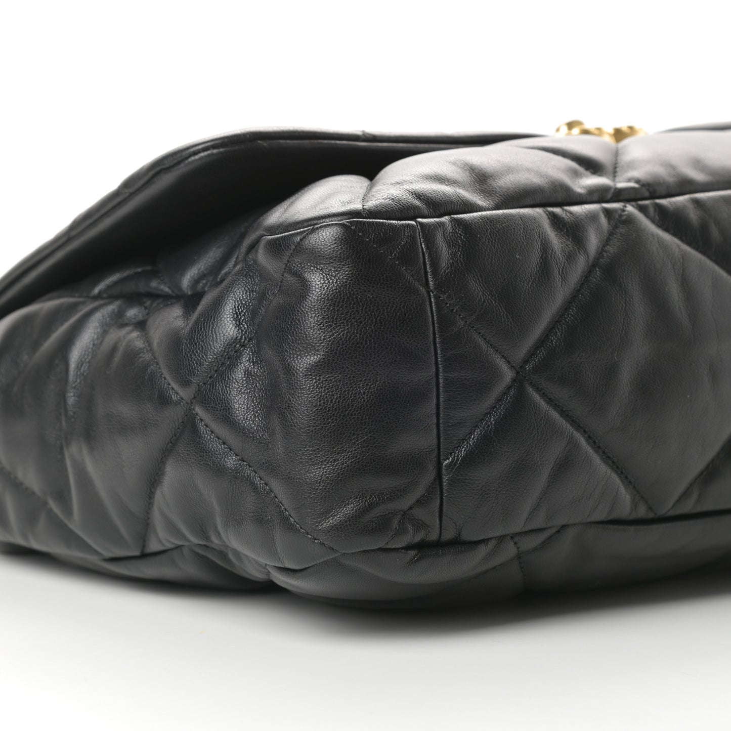 Goatskin Quilted Maxi Chanel 19 Flap Black