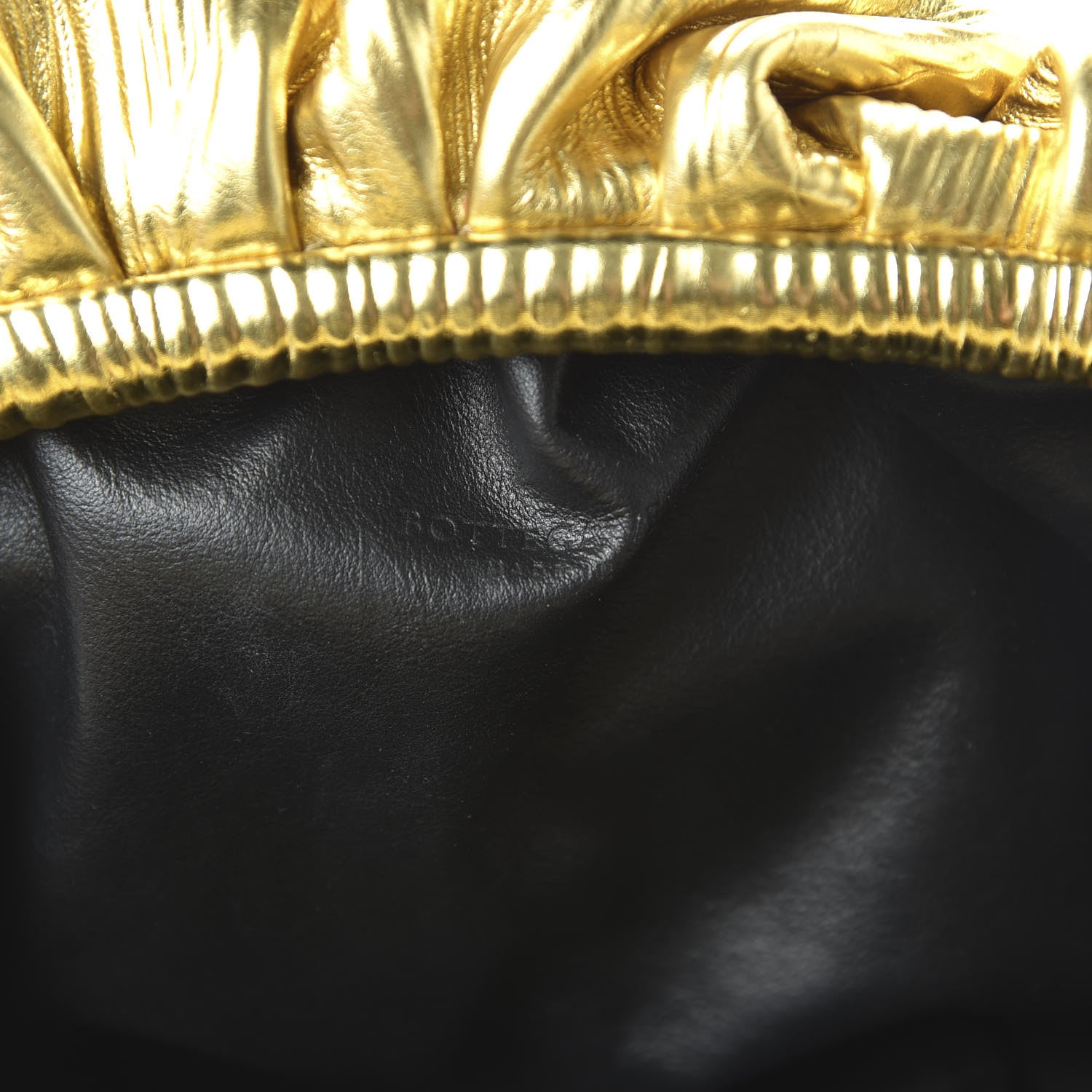 Bottega Veneta Metallic Bark Calfskin Embossed The Pouch Oversized Clutch Oro 8 of 9
