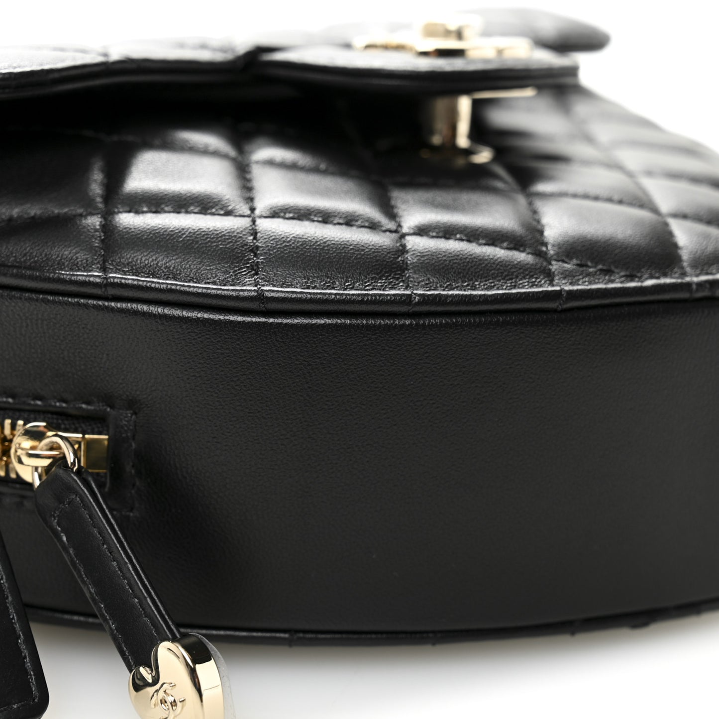 Lambskin Quilted Large CC In Love Heart Bag Black