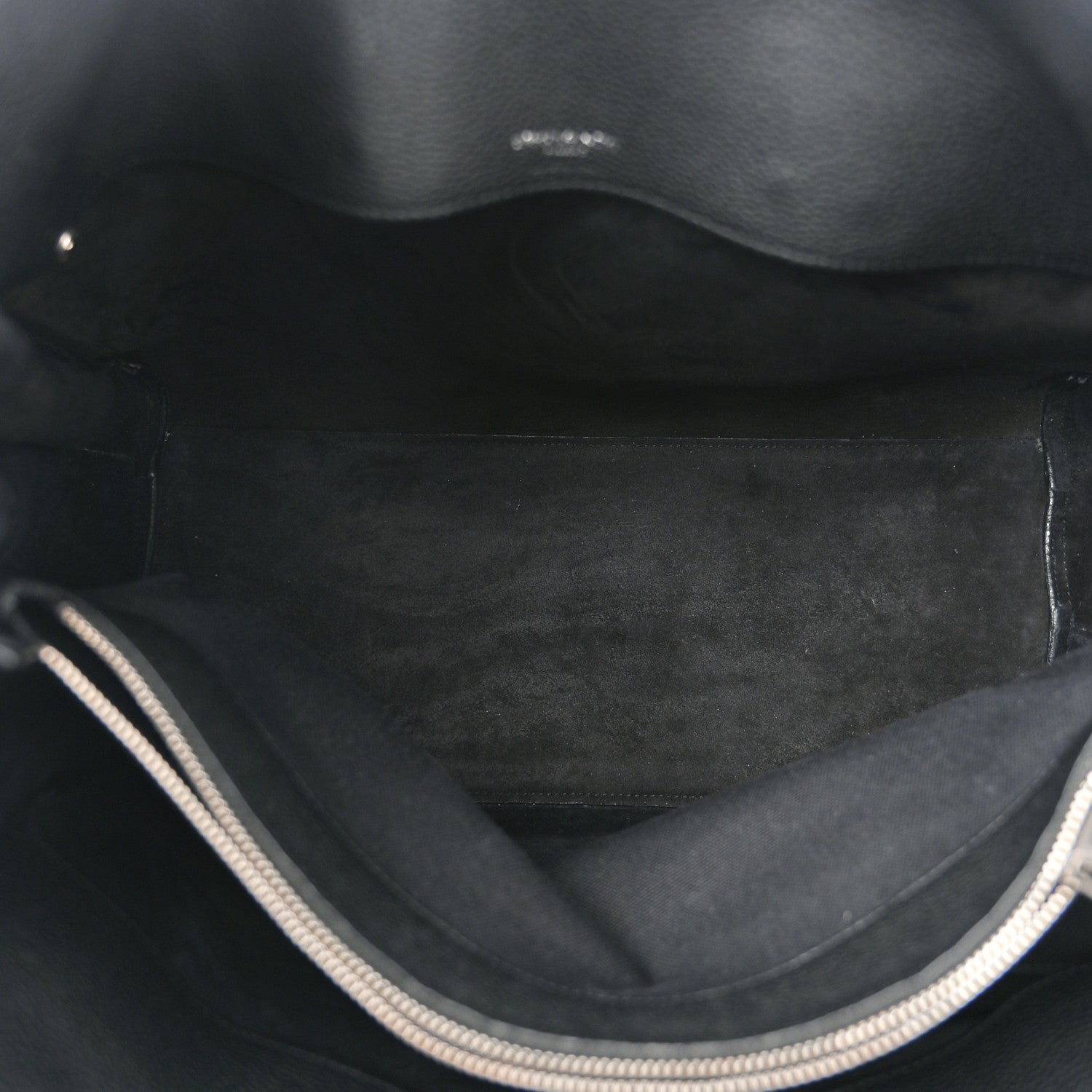 Saint Laurent Grained Calfskin Medium Souple Sac De Jour Black 5 of 12