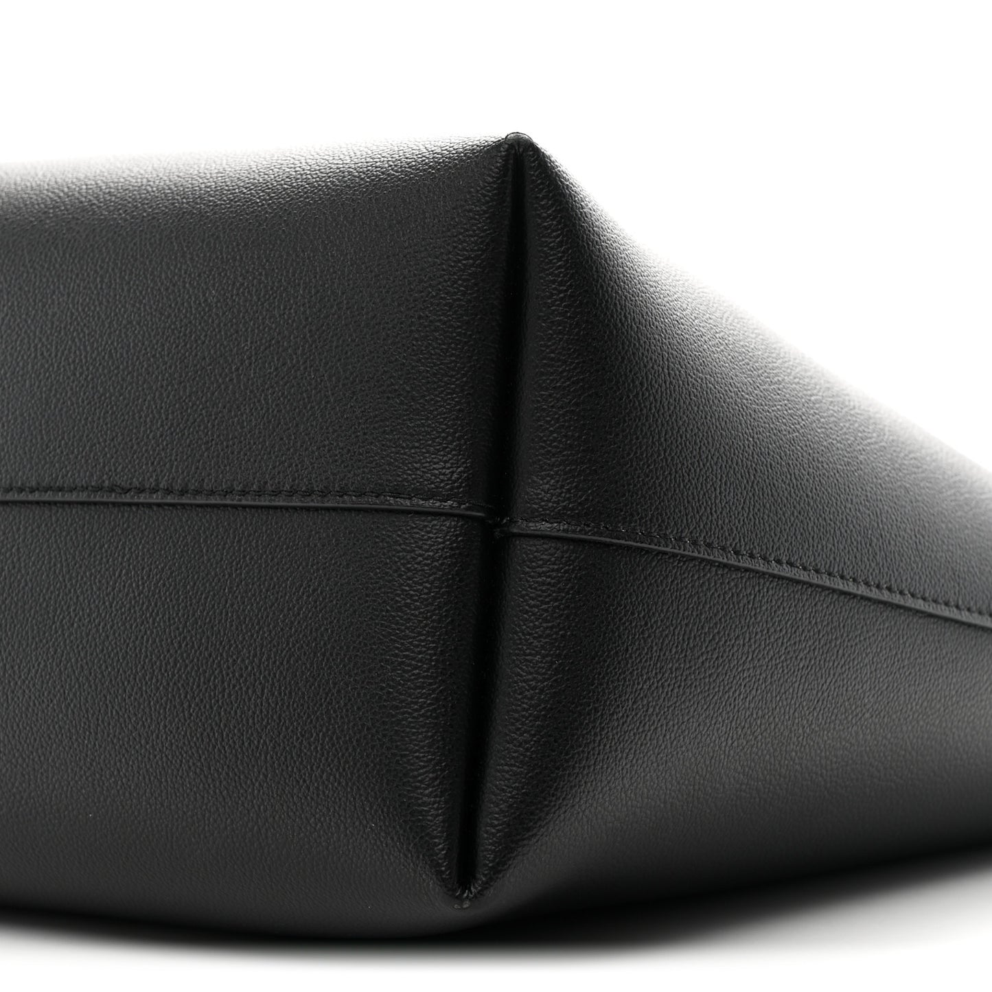 Calfskin Virtus Tote Black