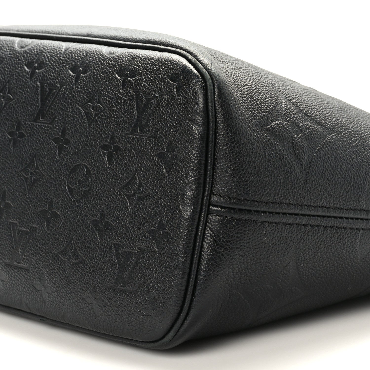 Louis Vuitton Empreinte Monogram Giant Neverfull MM Black 9 of 9