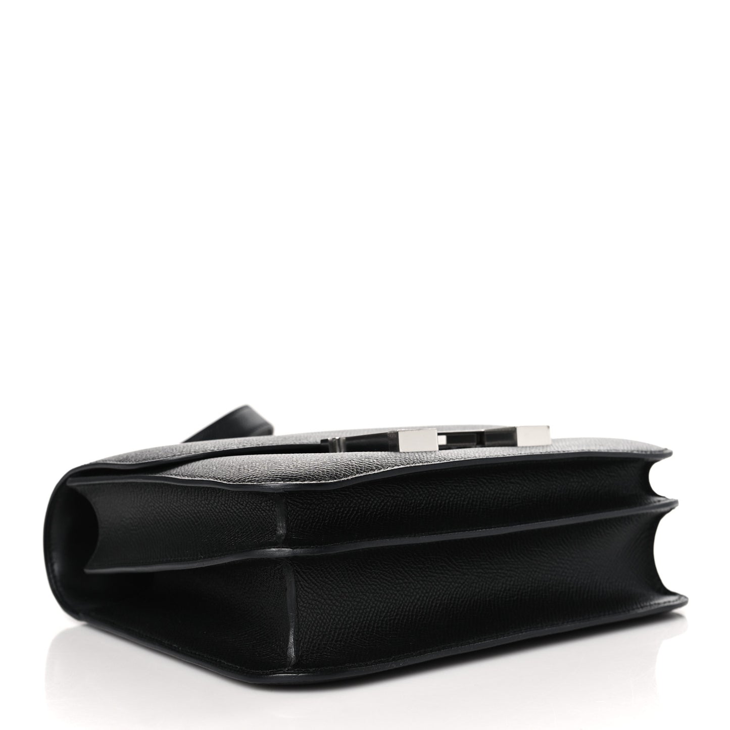 Epsom Constance 24 Black