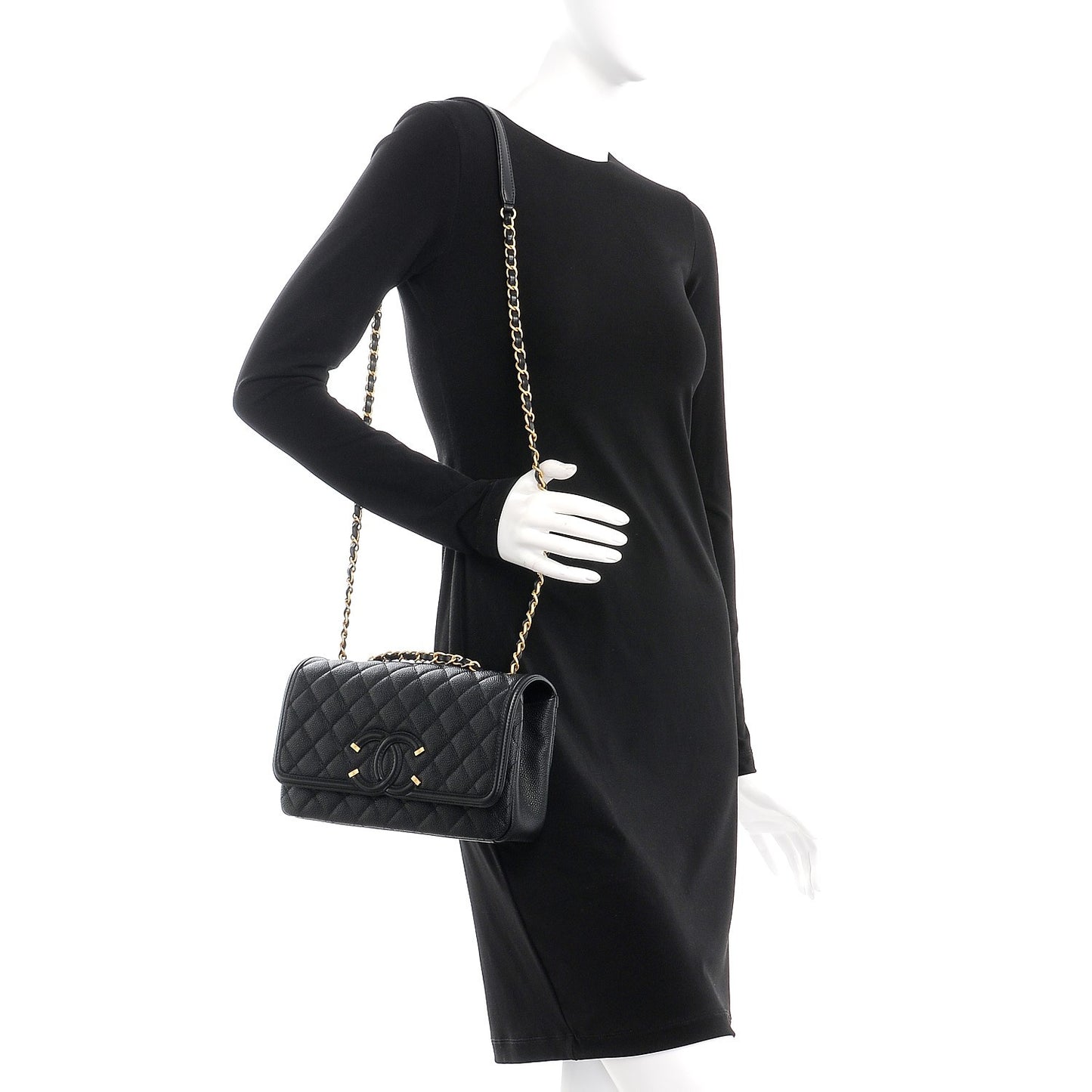 Caviar Quilted Medium CC Filigree Flap Black