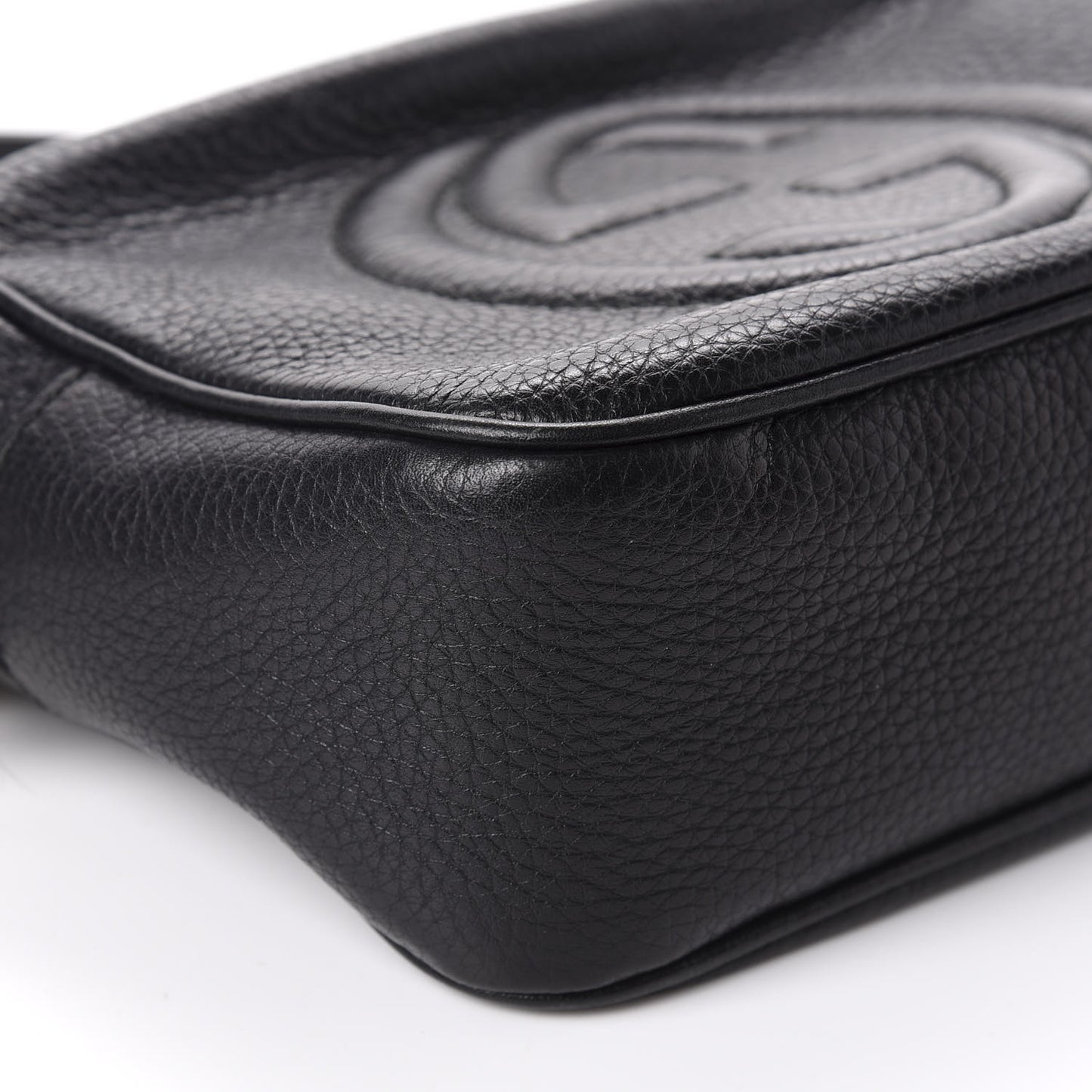 Pebbled Calfskin Small Soho Disco Bag Black