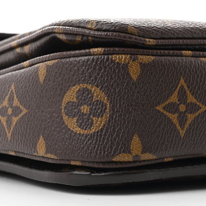 Louis Vuitton Monogram Pochette Metis 9 of 10