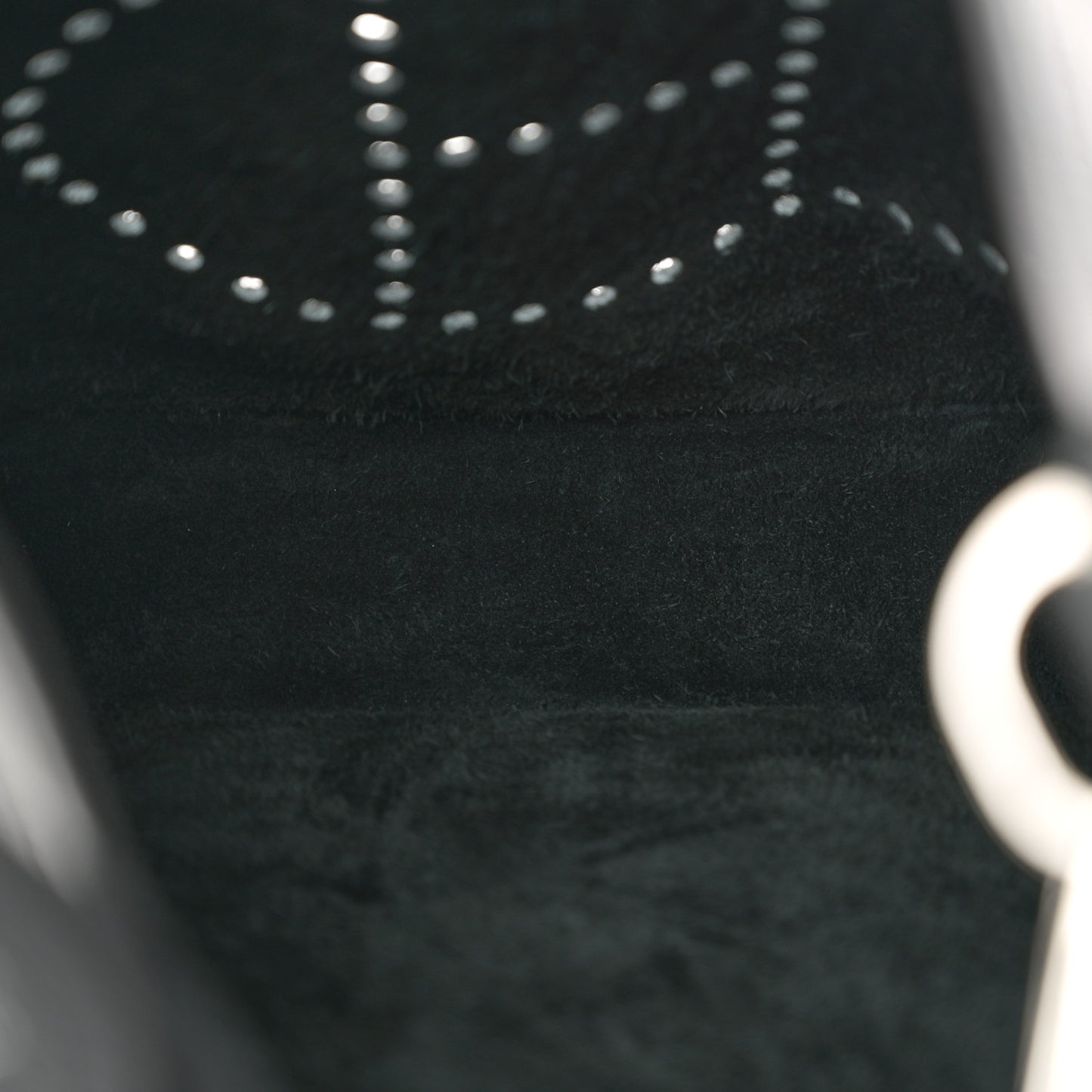 Taurillon Clemence Evelyne III PM Black