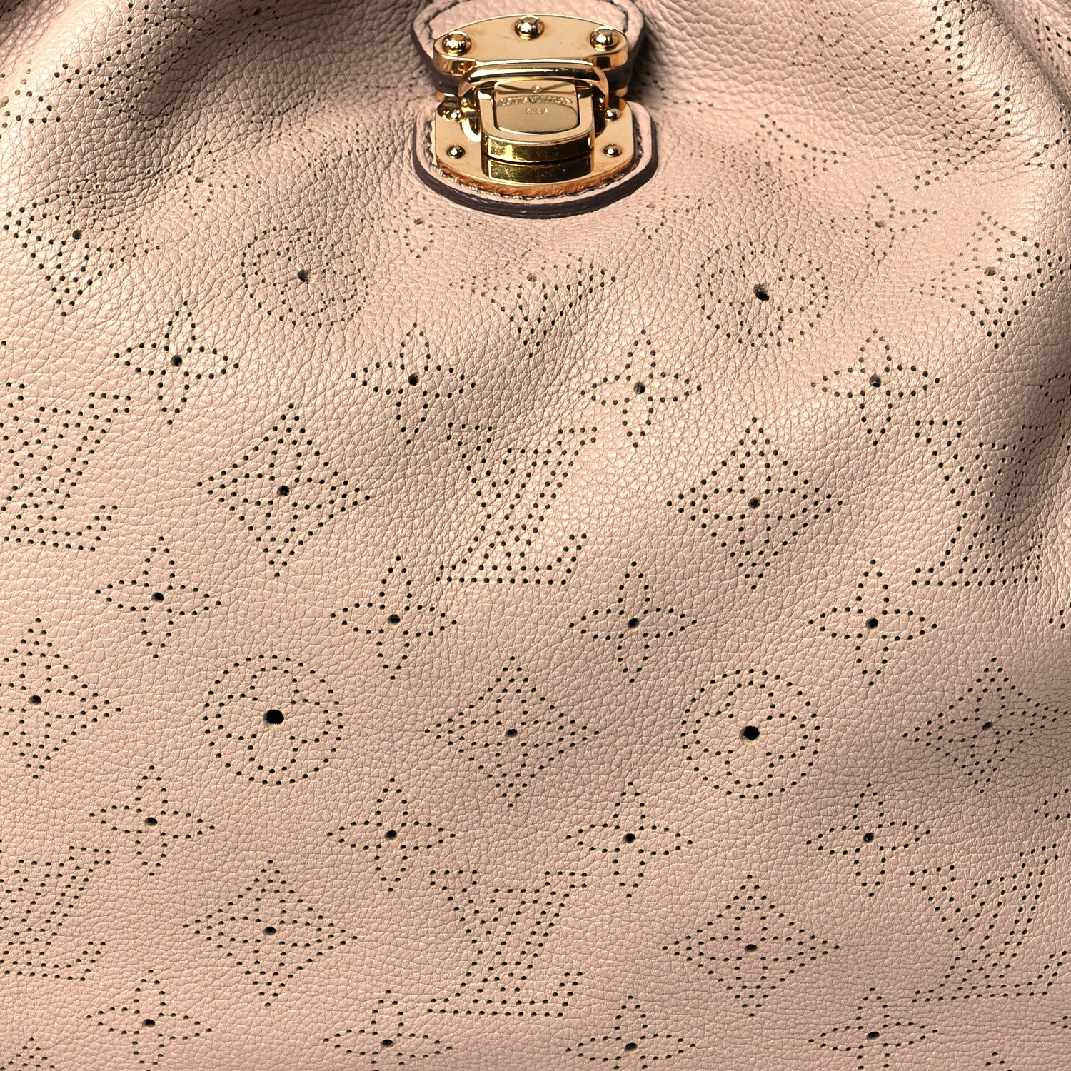 Louis Vuitton Mahina L Sable 6 of 8