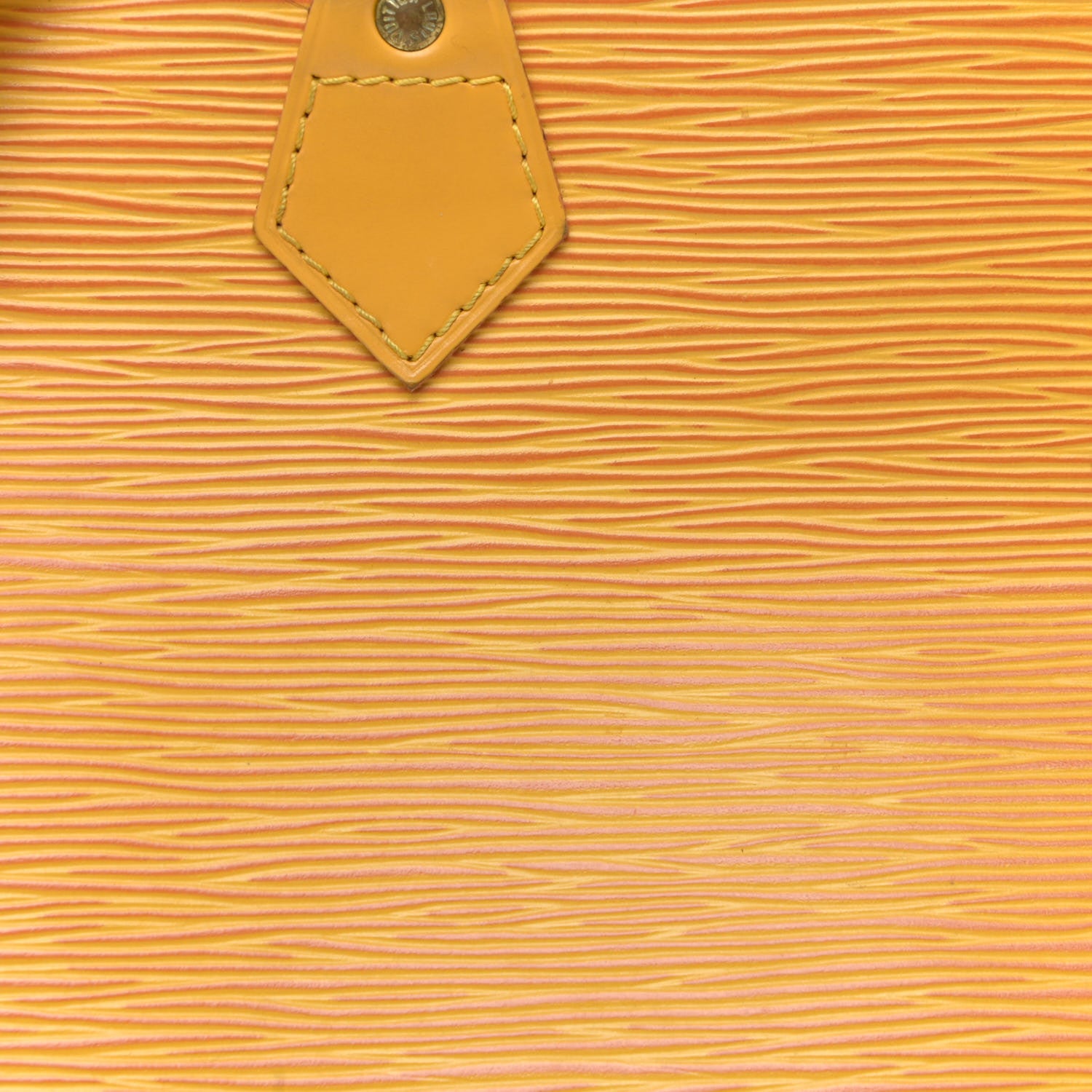 Louis Vuitton Epi Alma PM Tassil 7 of 18