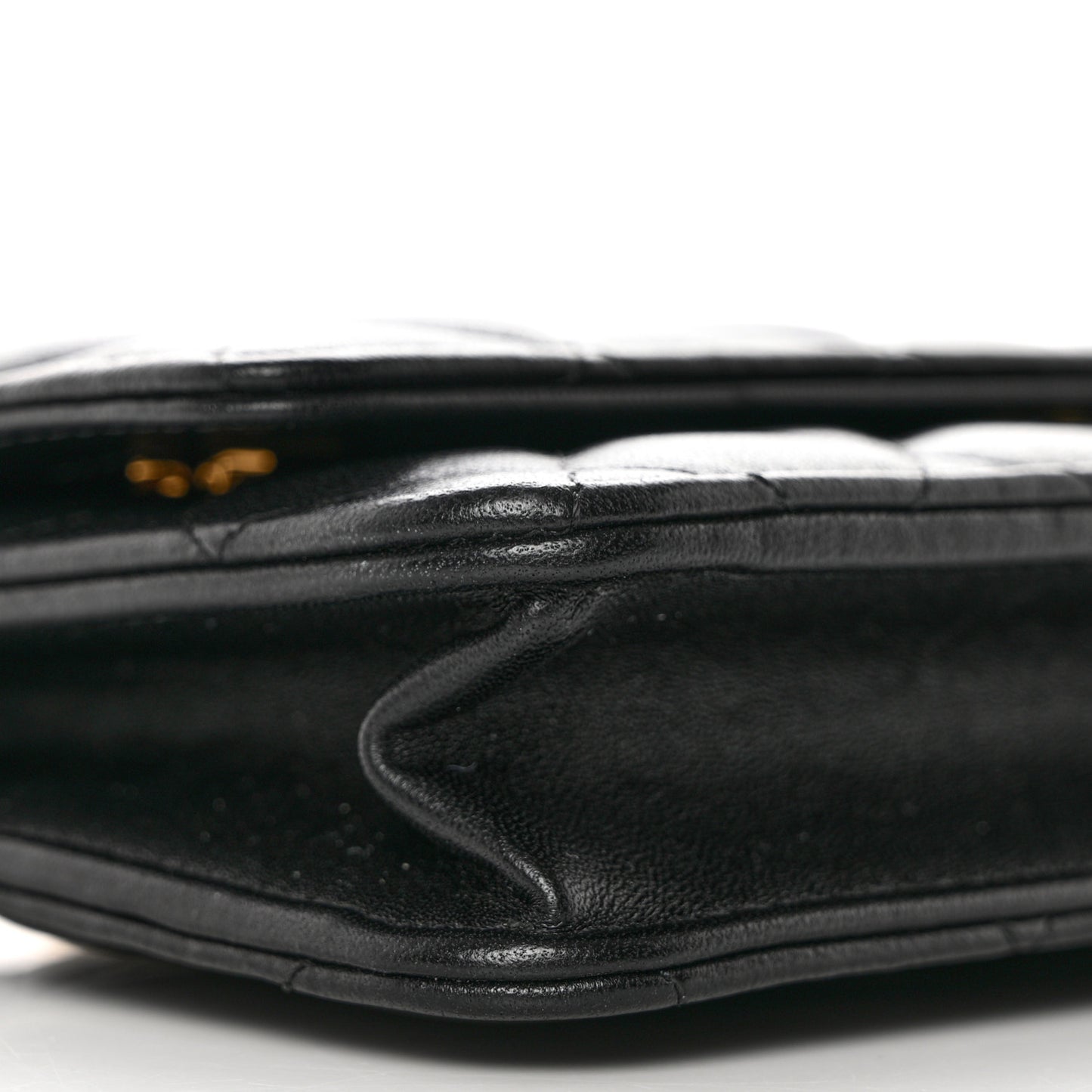Lambskin Quilted Wallet On Chain WOC Black